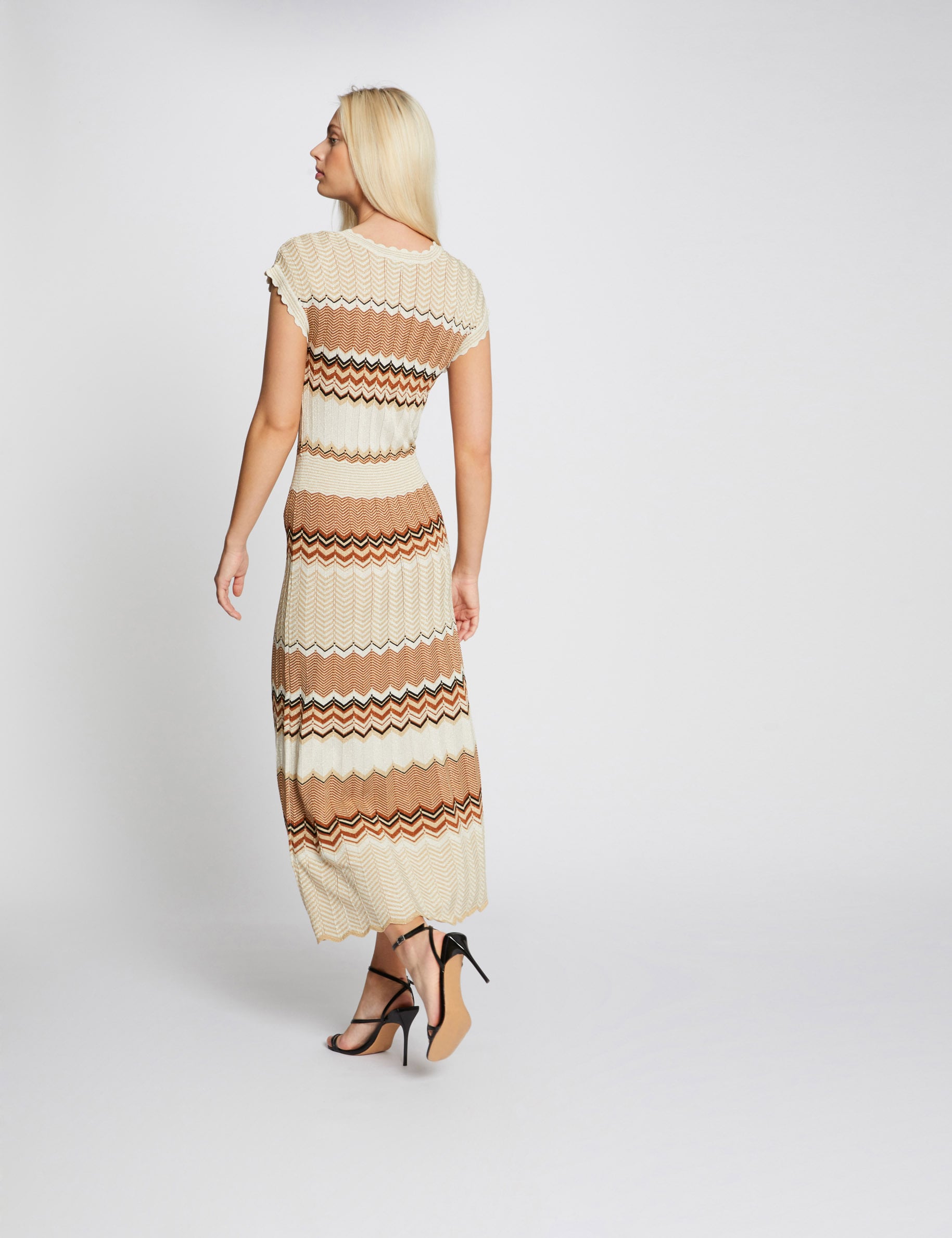 Vestido largo estilo jersey recto marr&oacute;n co&ntilde;ac mujer