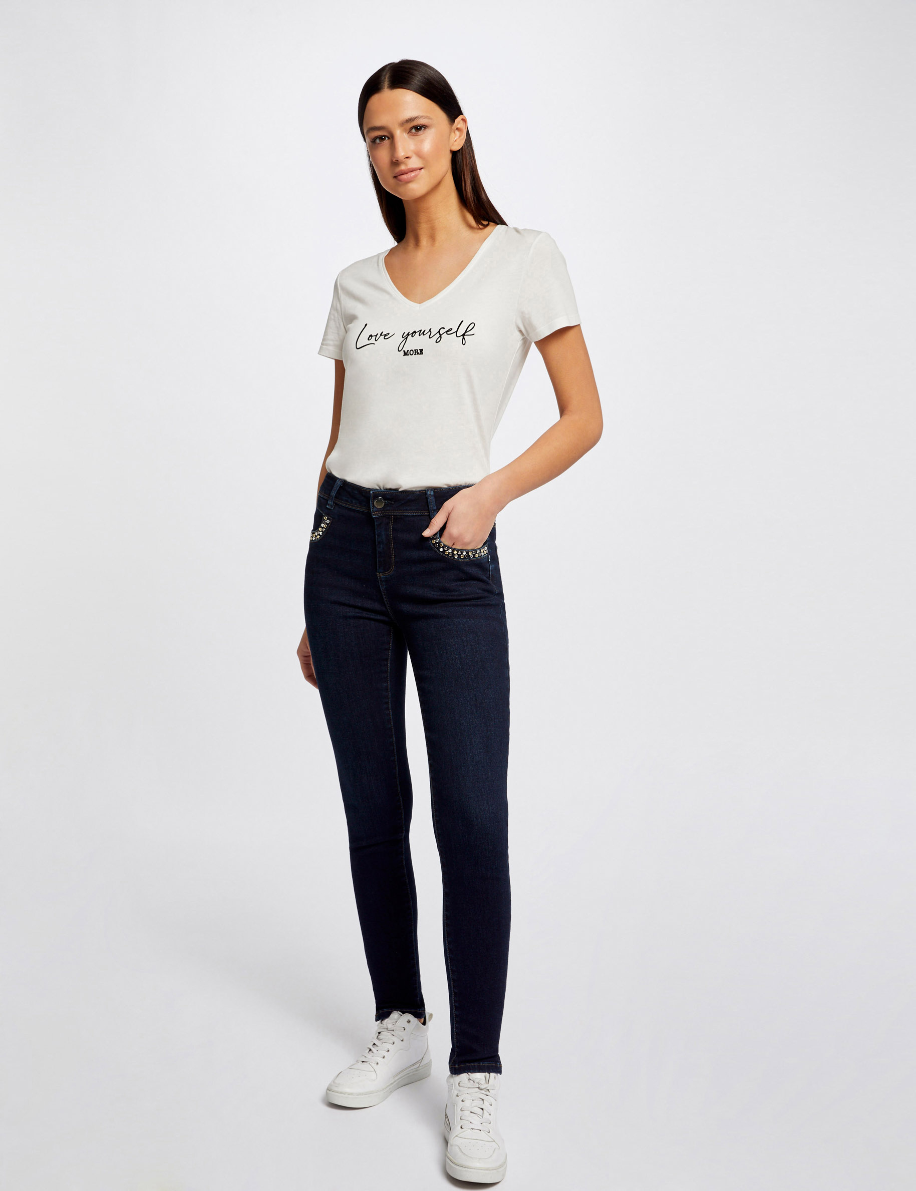 vaquero slim bolsillos con tachuelas vaquero en bruto mujer Vaquero slim bolsillos con tachuelas vaquero en bruto mujer
