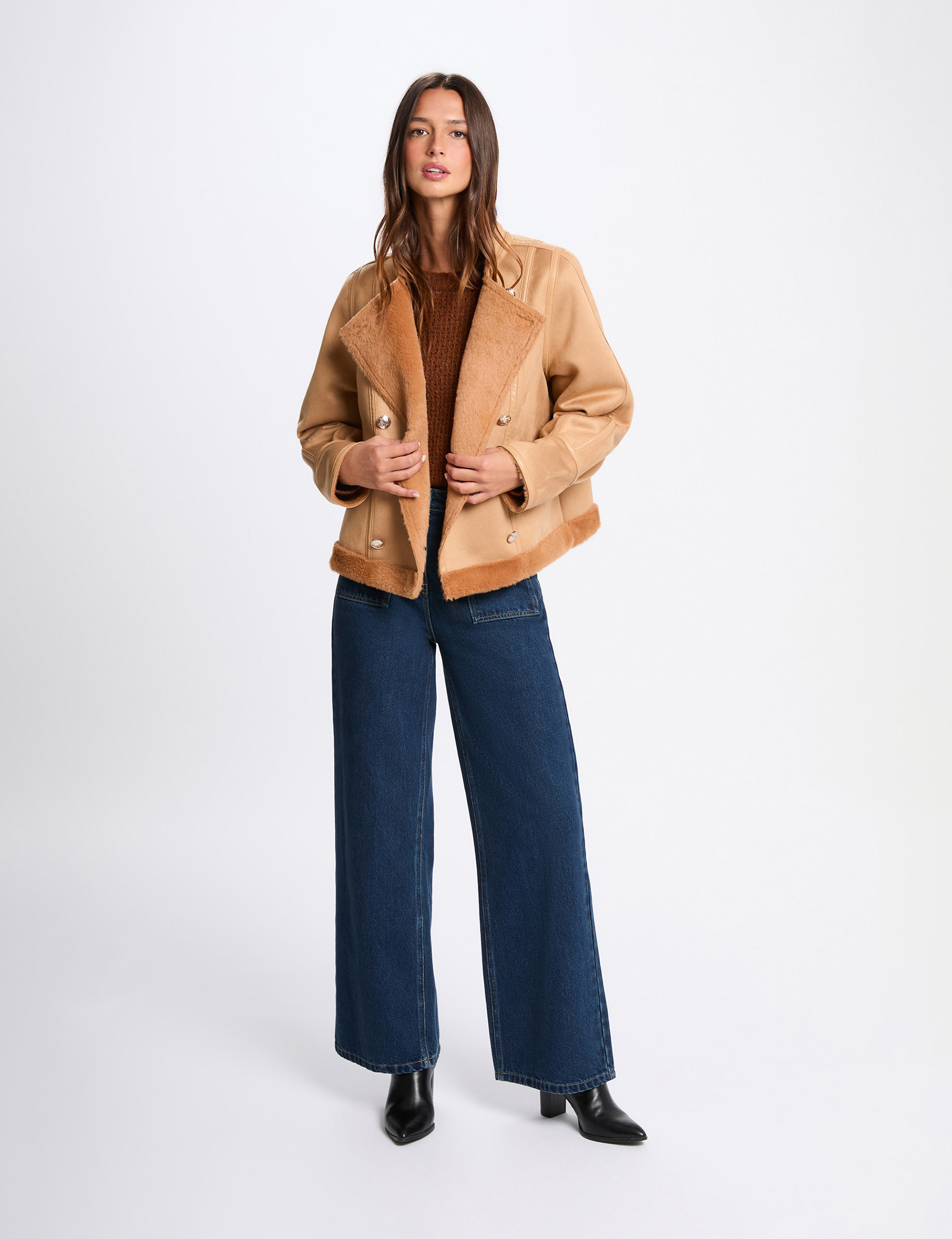 Chaqueta corta de piel con lana marr&oacute;n co&ntilde;ac mujer