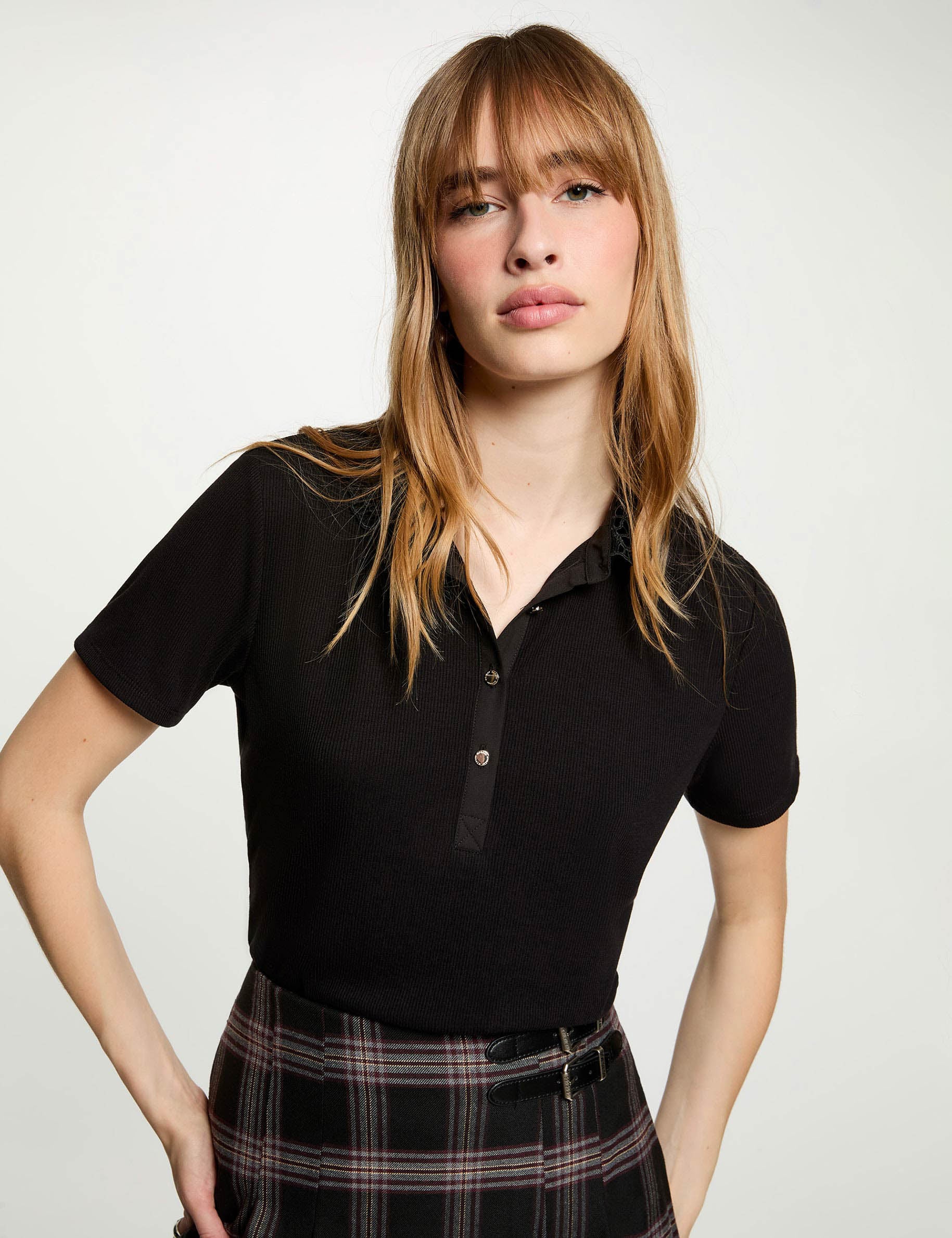 Tejido ligero cuello encaje negro mujer