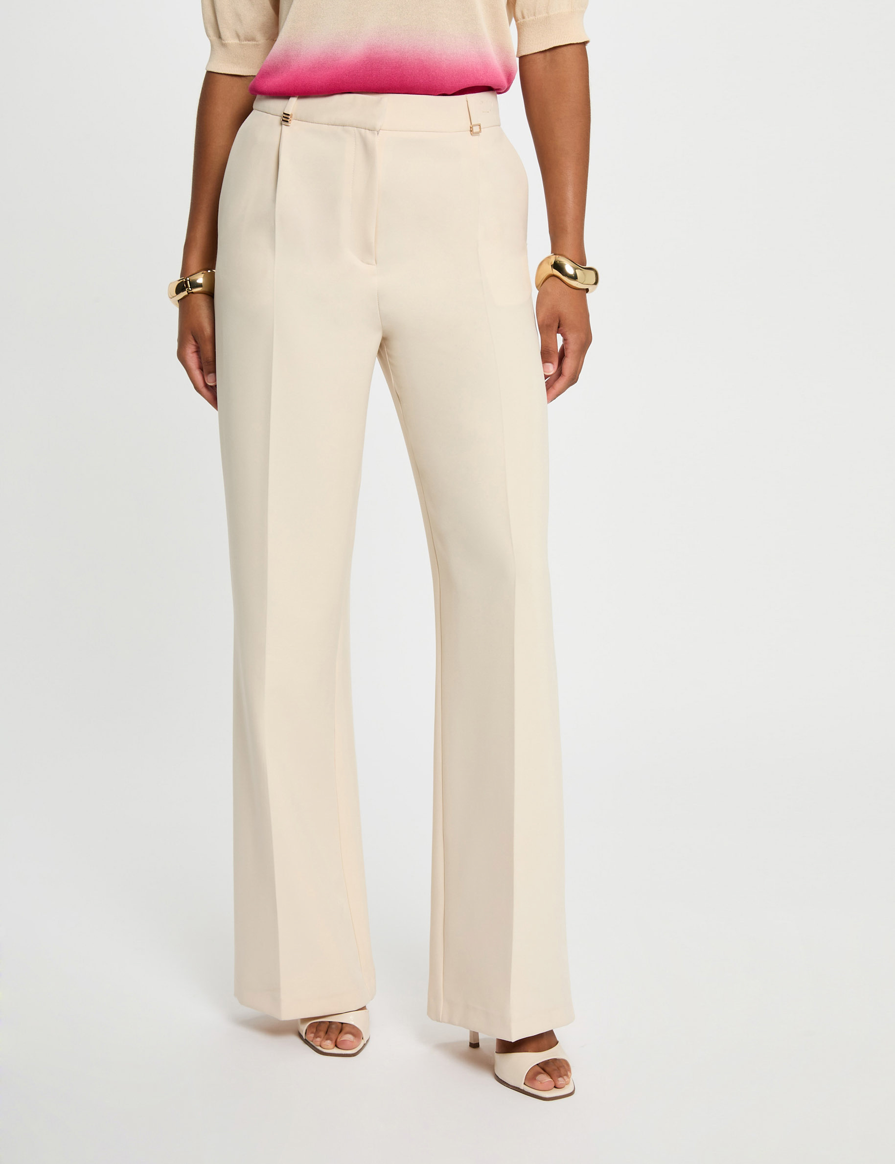 Pantalón pernera ancha pinzas creme mujer