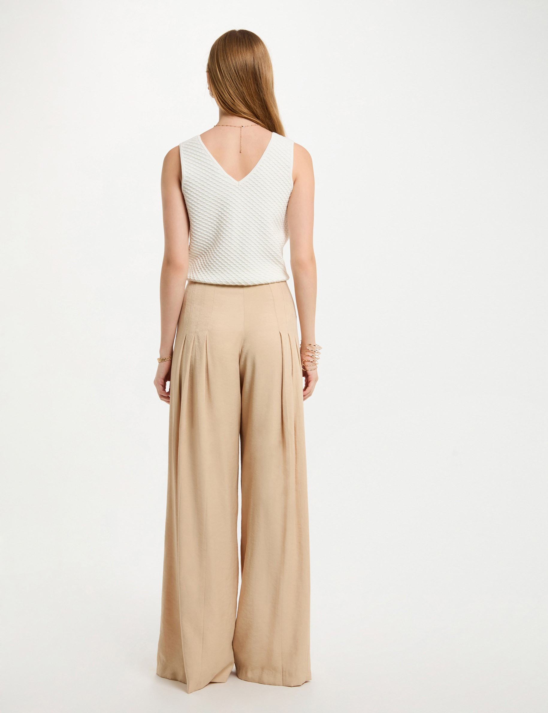 Pantalón pernera ancha pinzas creme mujer