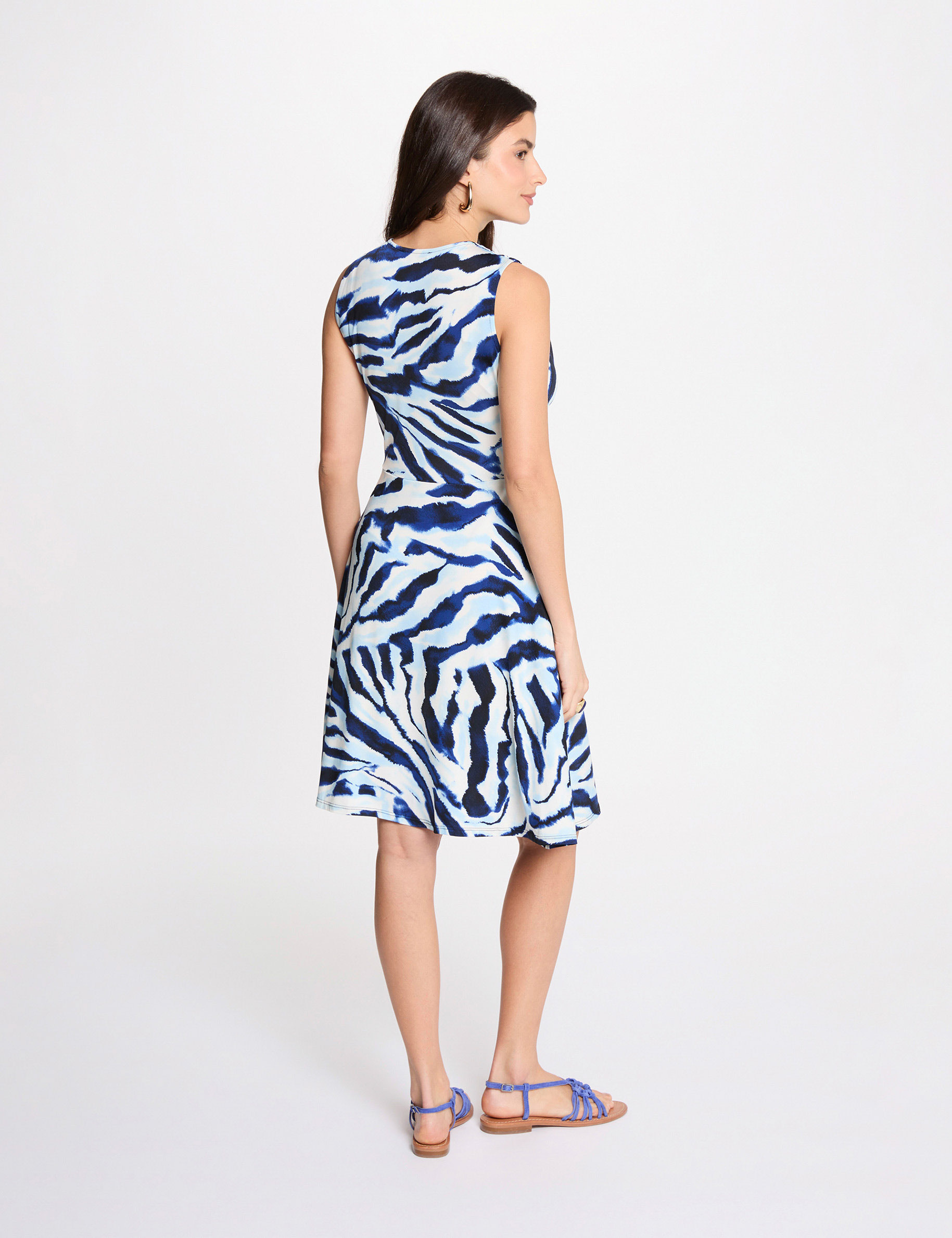 Vestido corto con cuello en V multicolor mujer