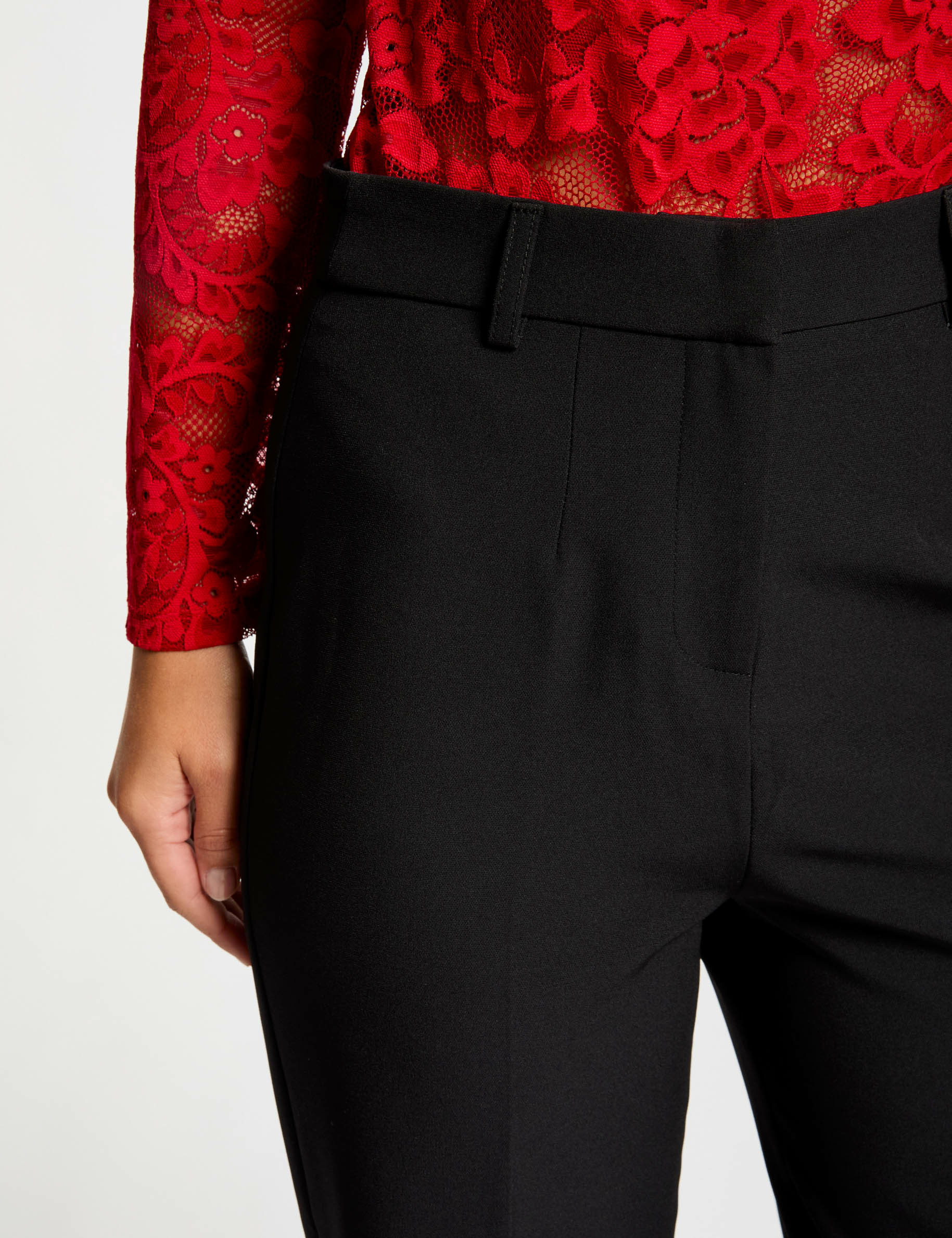 pantalon recto con pinzas negro mujer Pantalón recto con pinzas negro mujer