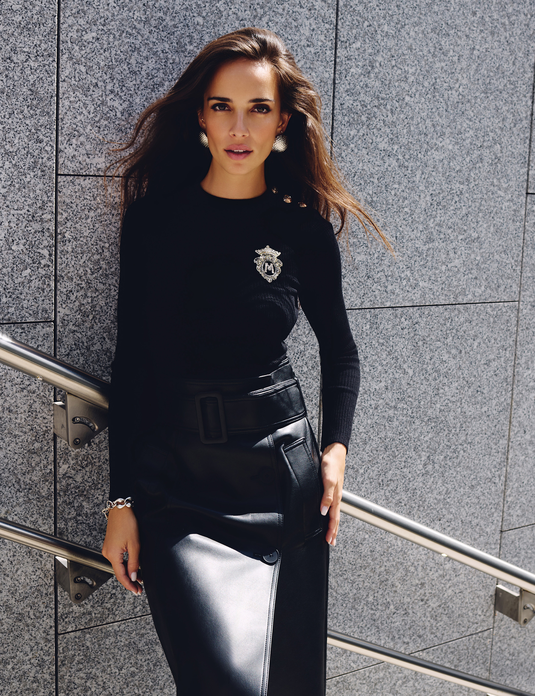Jersey cuello redondo negro mujer