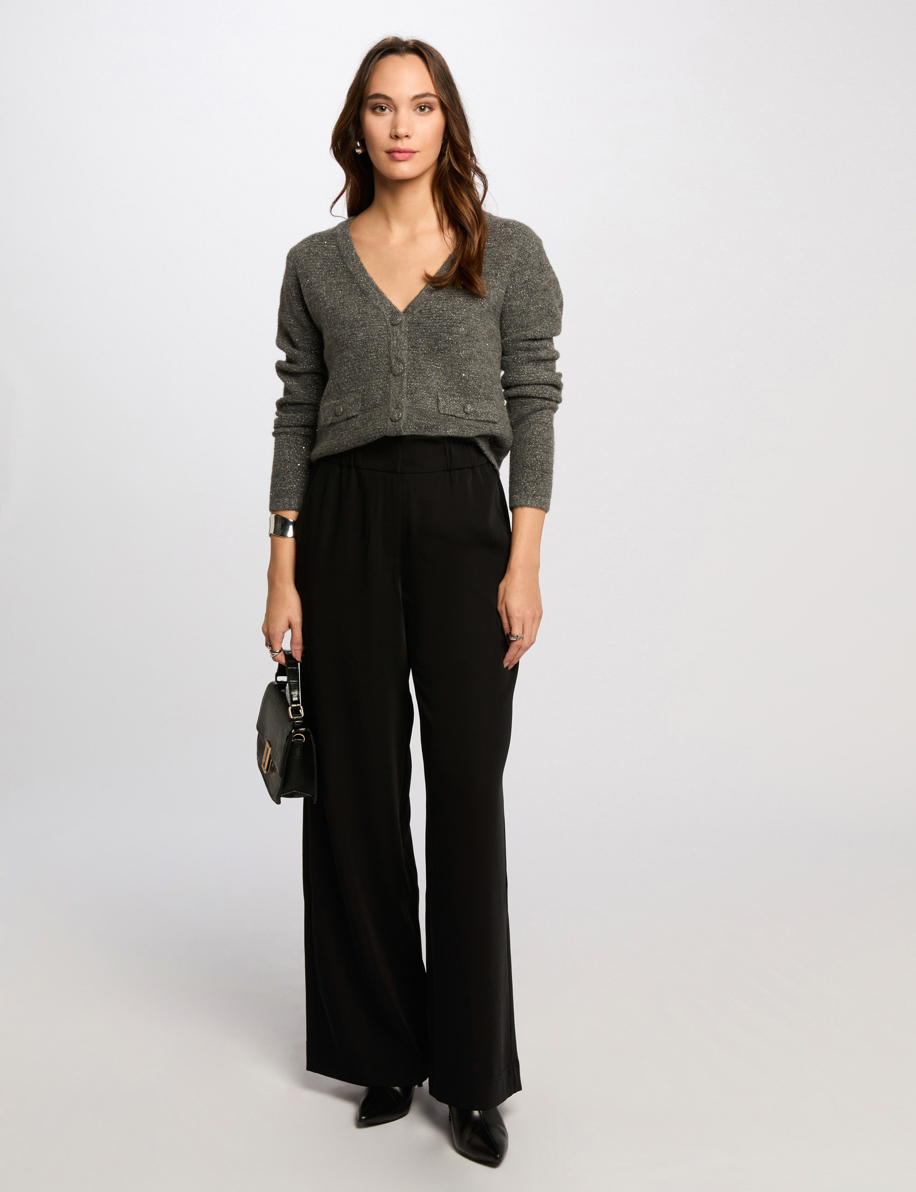 Pantal&oacute;n ancho de tiro alto negro mujer