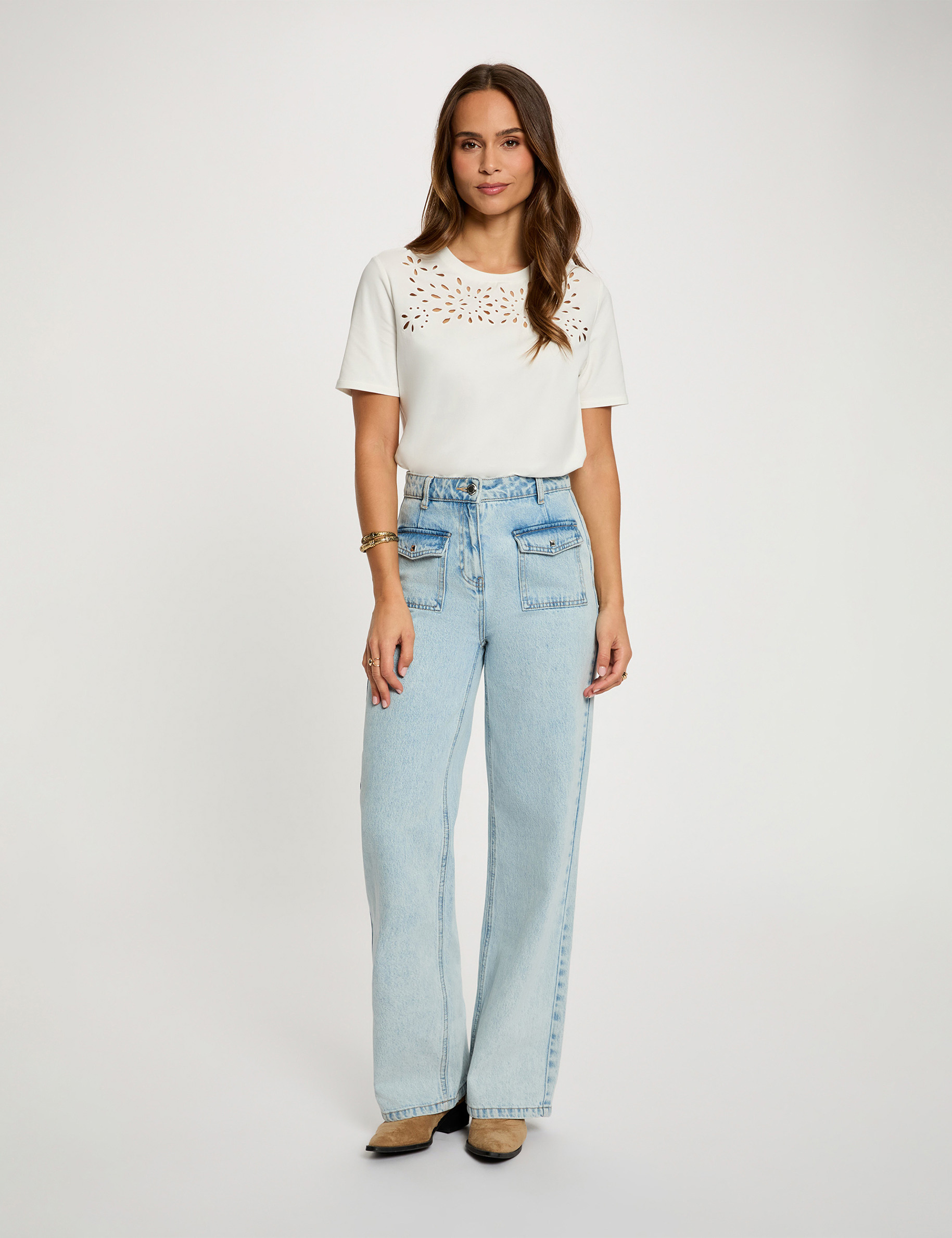 Camiseta bordada de manga corta blanco mujer