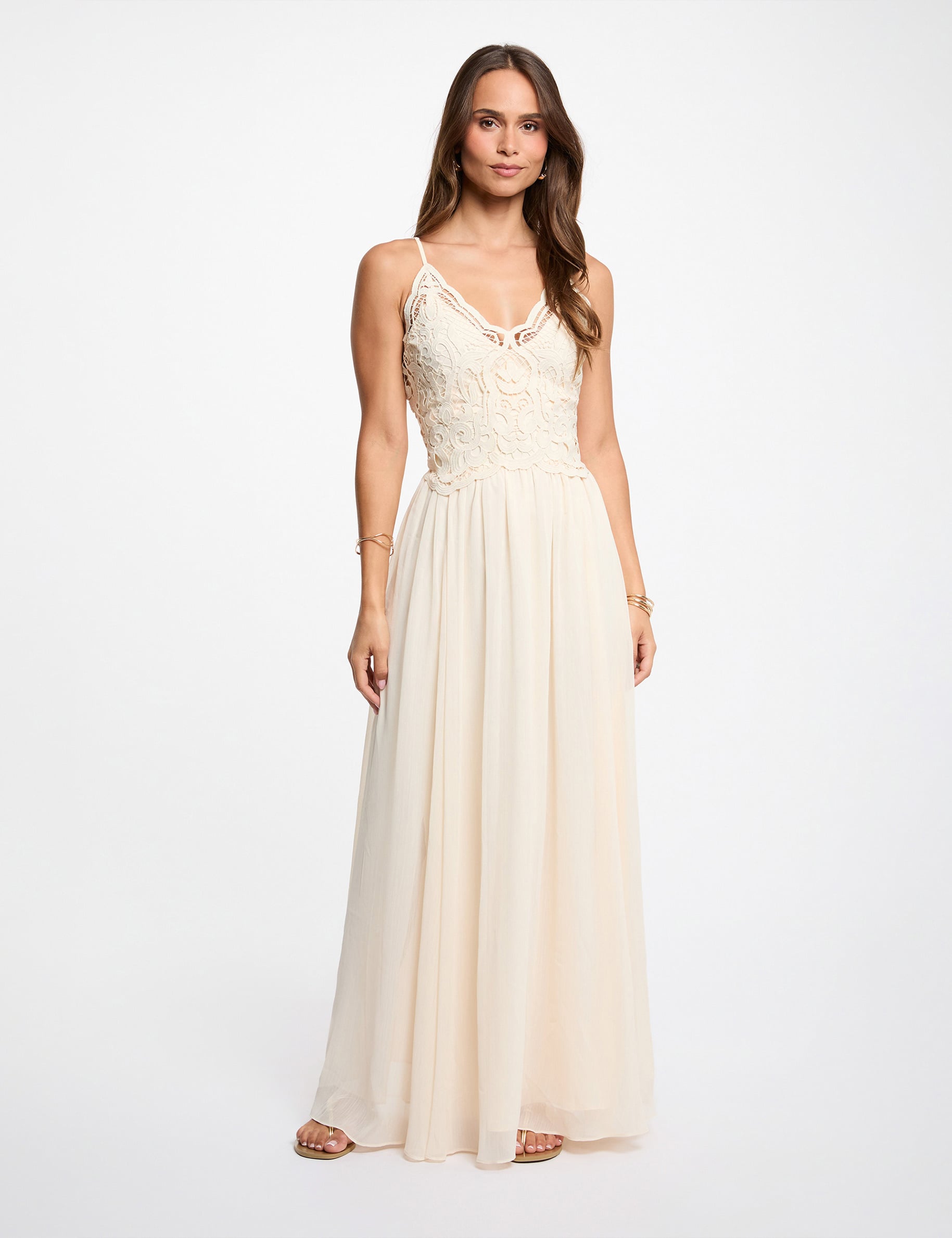 Vestido largo de encaje creme mujer
