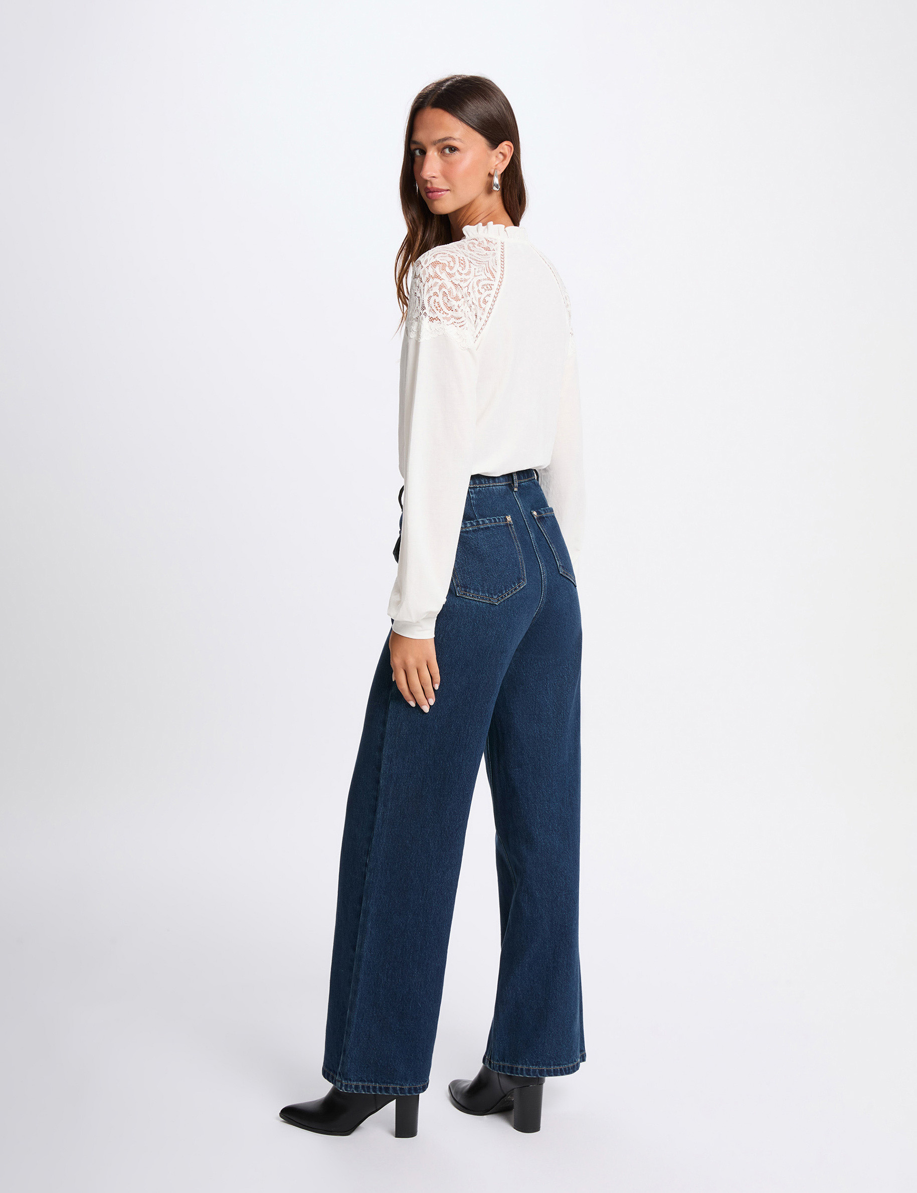 Camiseta de encaje con cuello en v blanco mujer