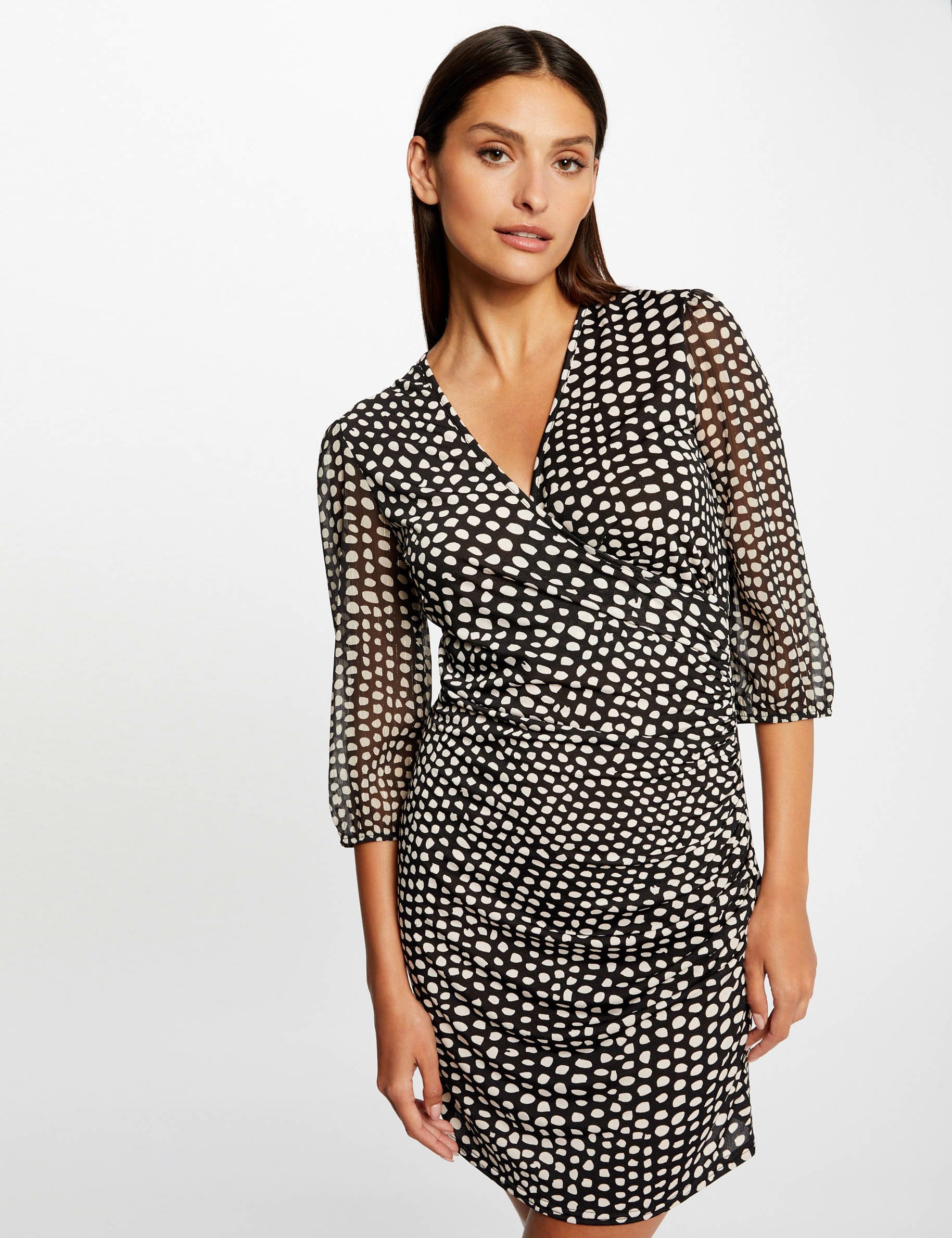 Vestido ajustado drapeado estampado negro mujer