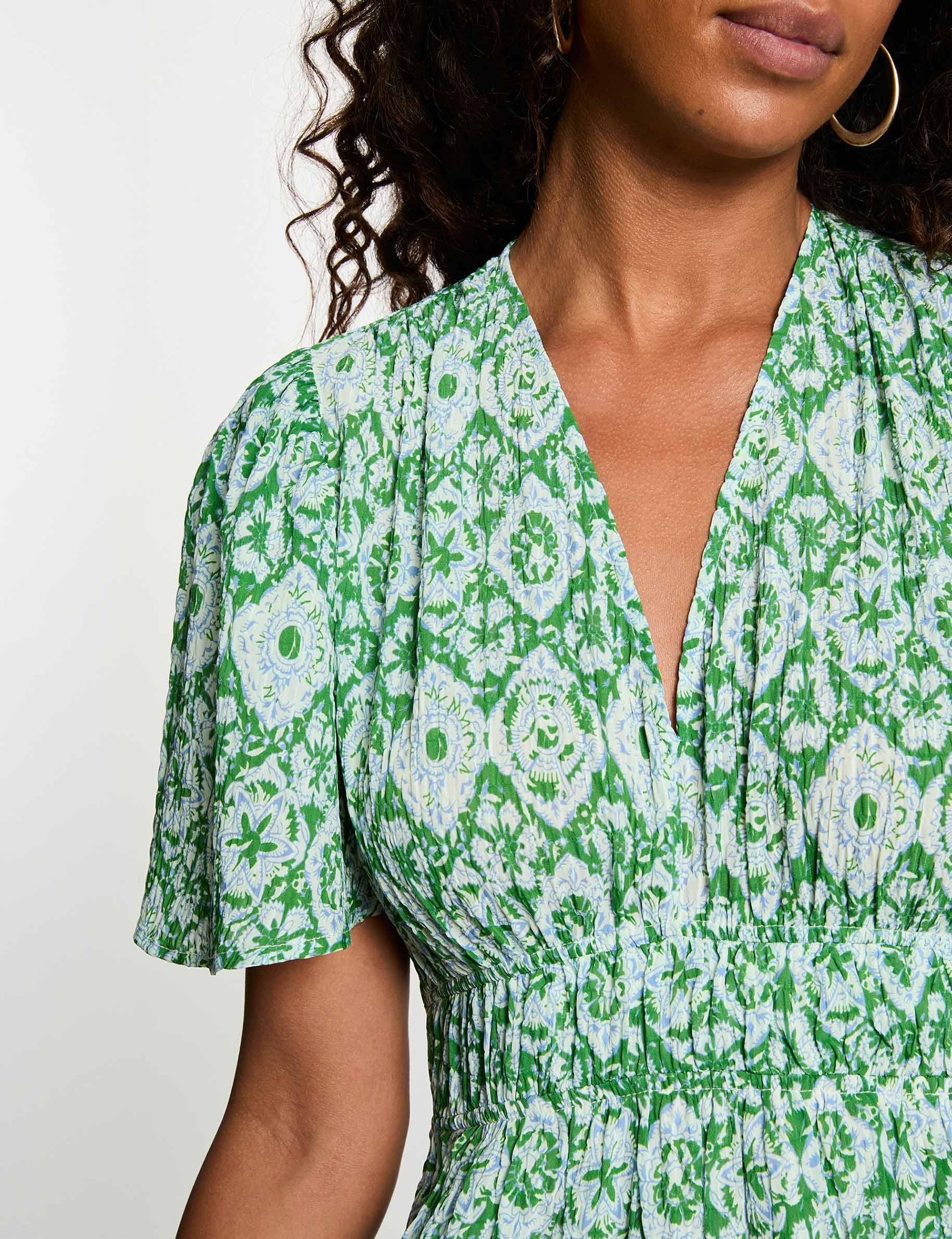 Vestido corto con cuello en V multicolor mujer