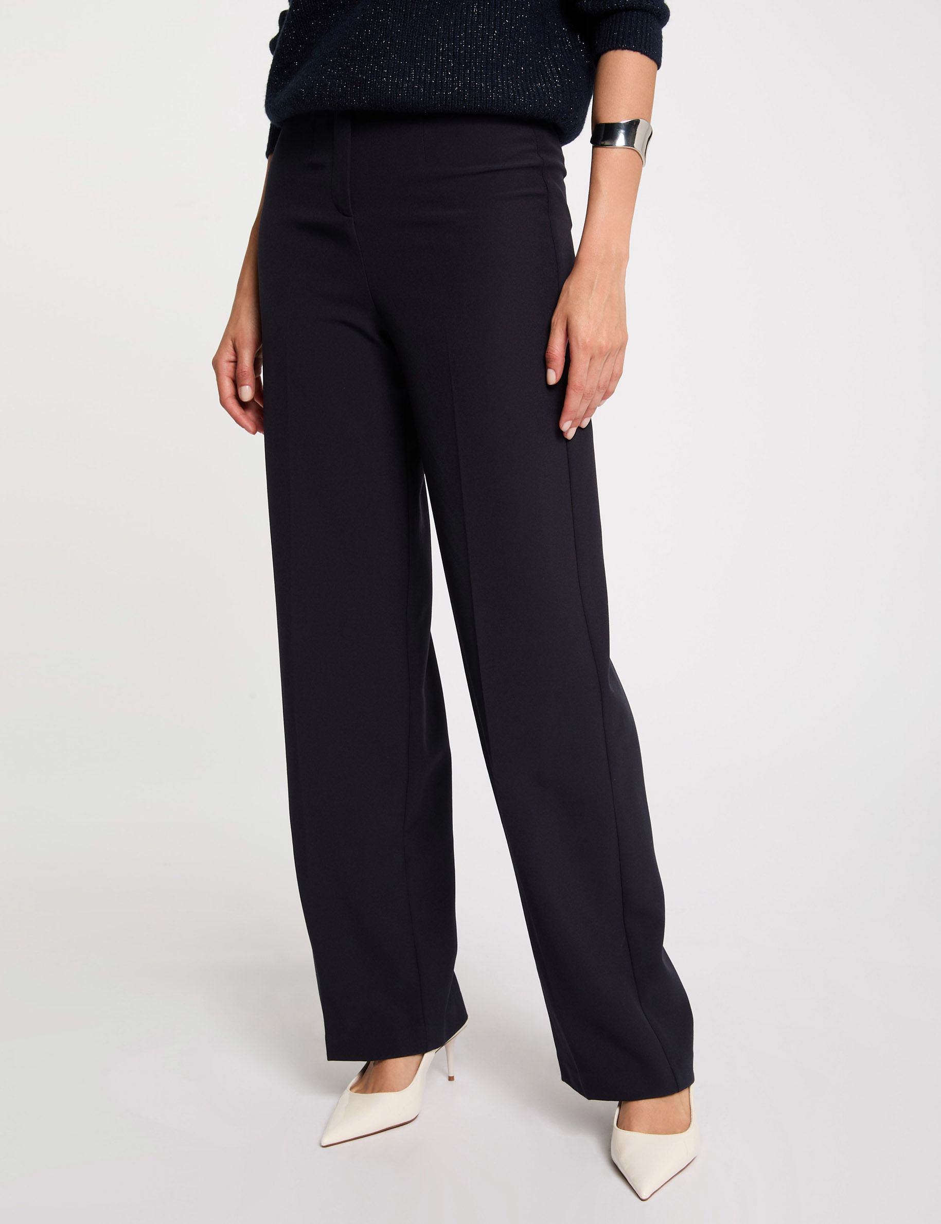 pantalon recto con pinzas azul marino mujer Pantalón recto con pinzas azul marino mujer