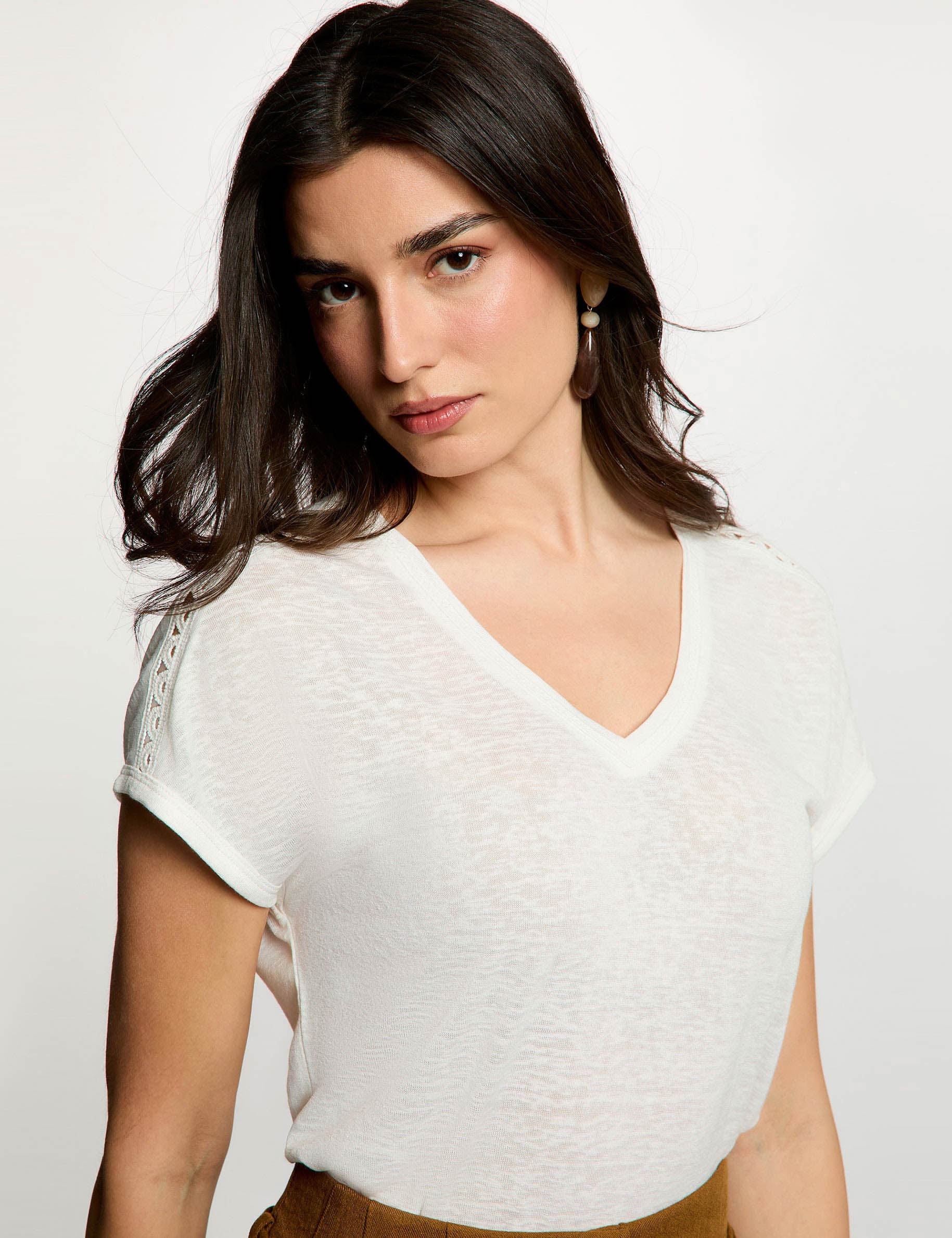 Camiseta cuello v manga corta blanco mujer