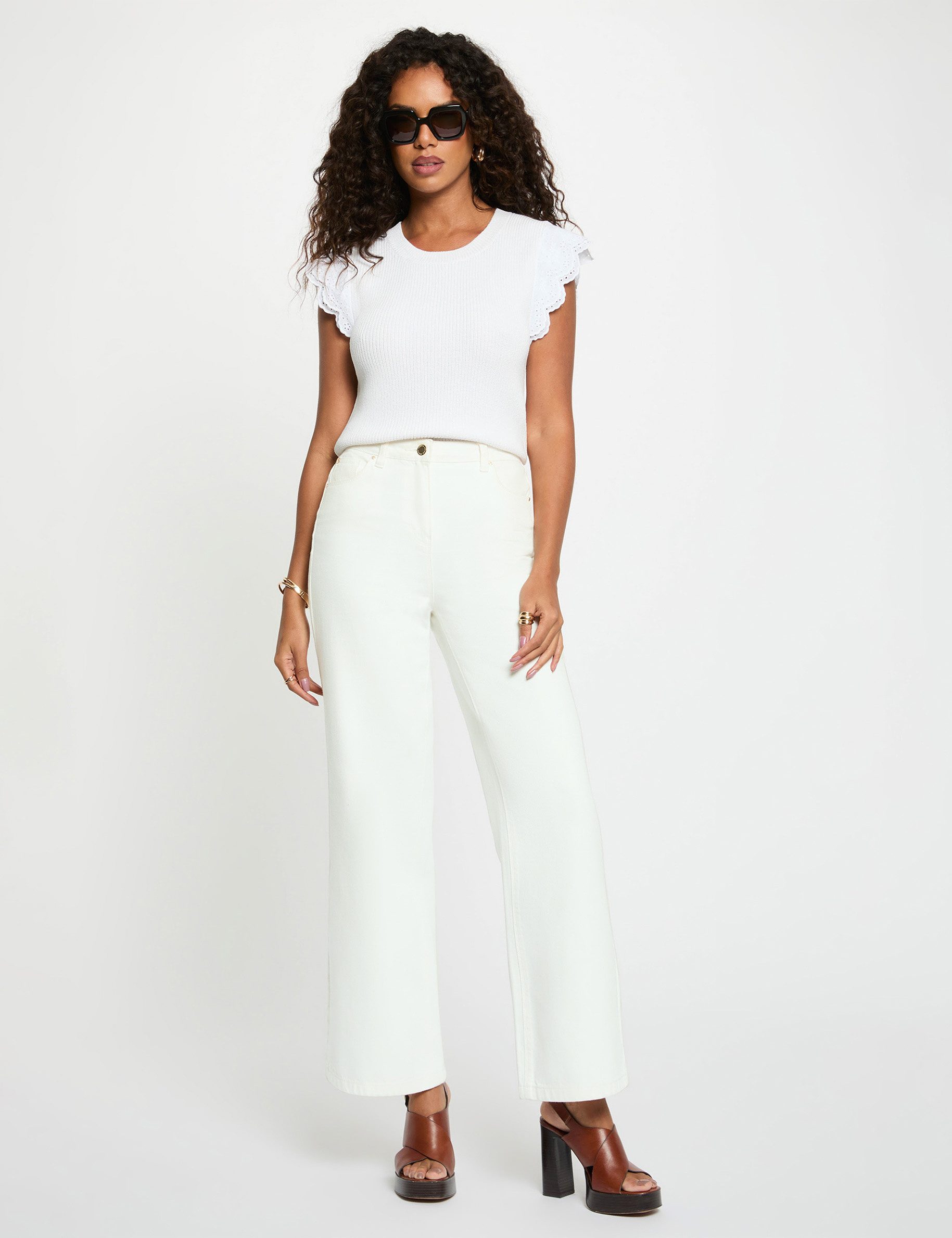 Top con cuello redondo y volantes blanco mujer