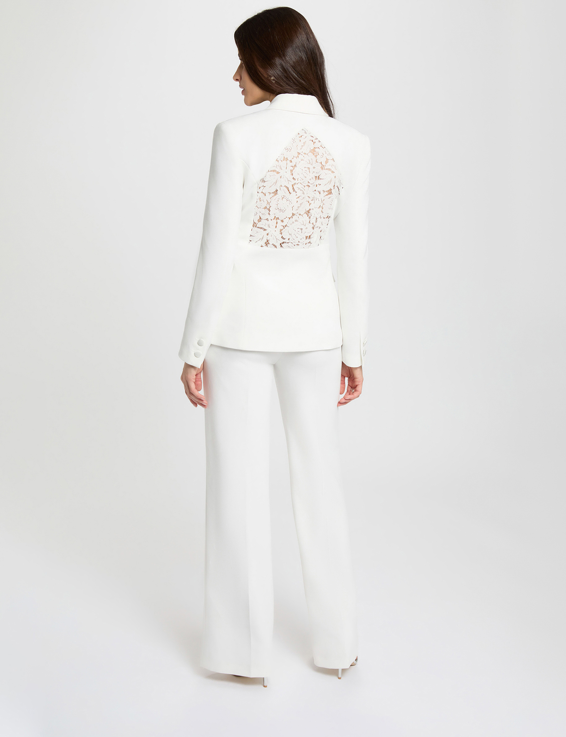 Chaqueta entallada de encaje blanco mujer