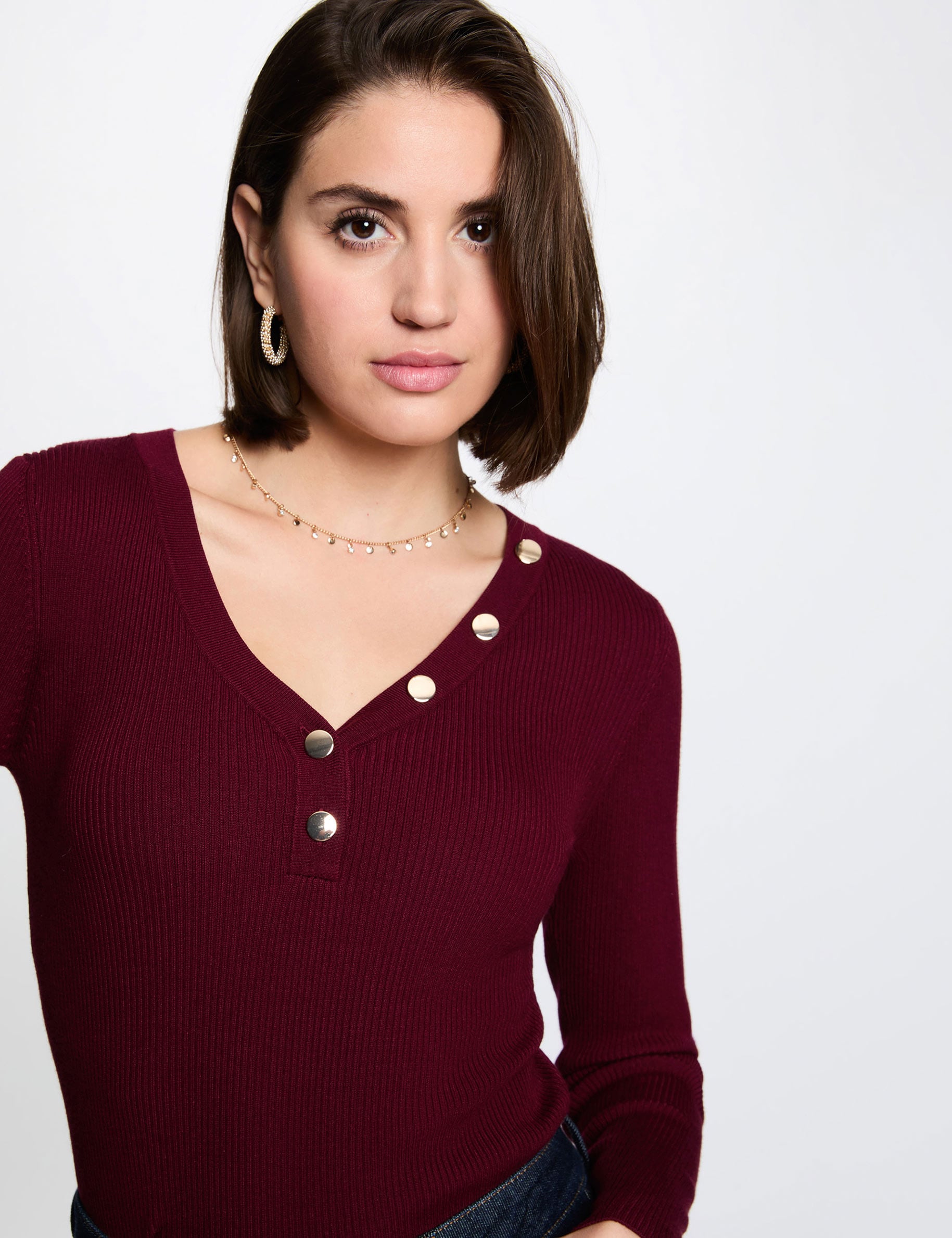 Jersey ajustado con cuello en V burdeos mujer