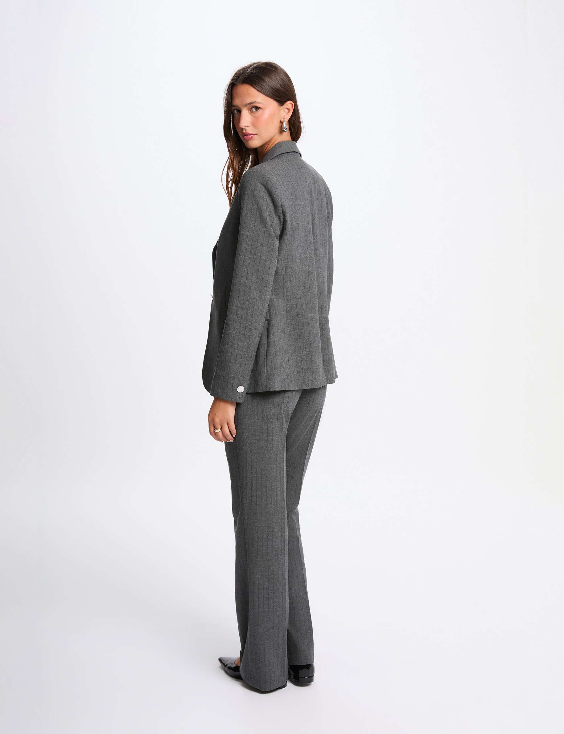 Blazer ajustado de rayas gris moyen mujer