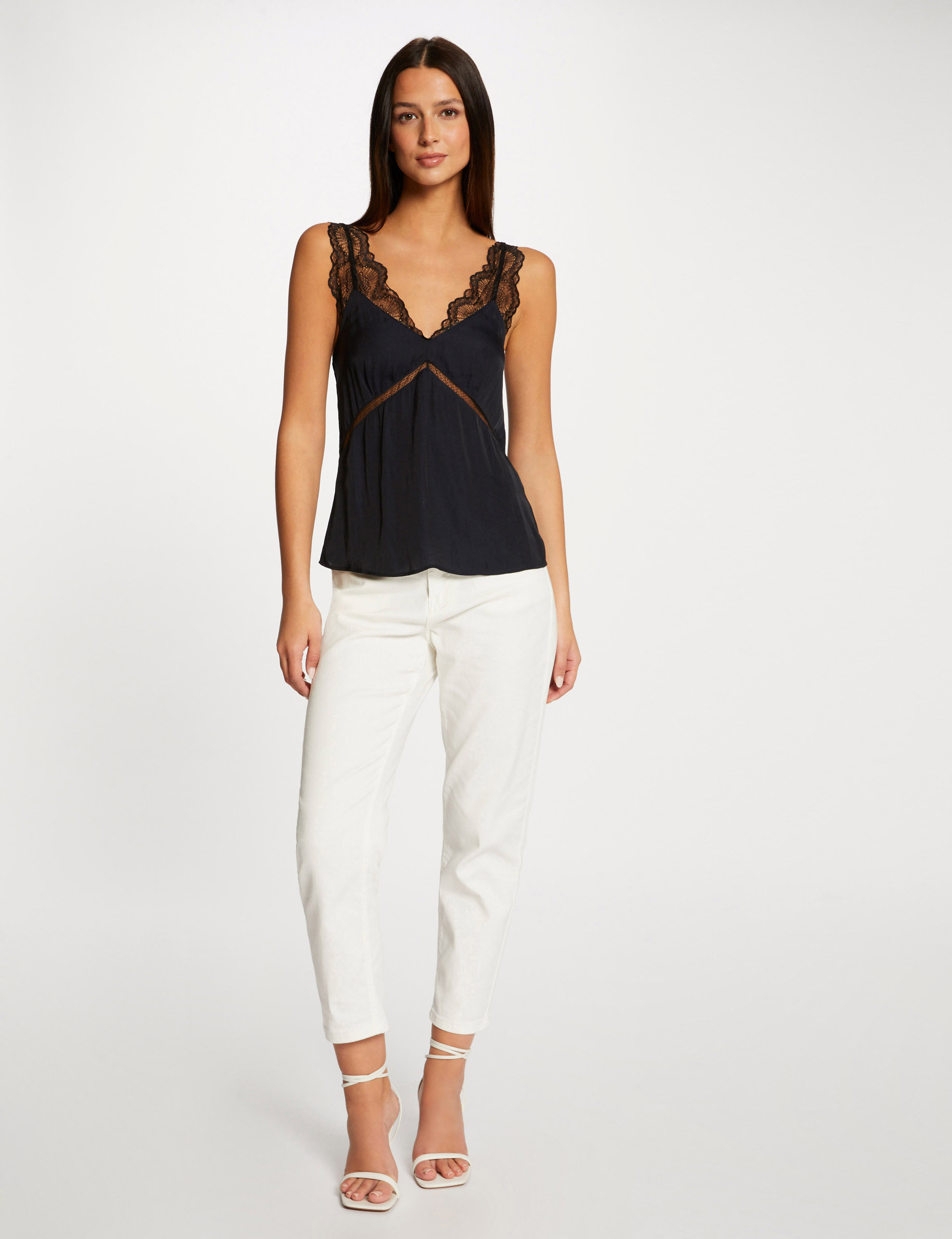 blusa con tirantes anchos con encaje marino mujer Blusa con tirantes anchos con encaje marino mujer