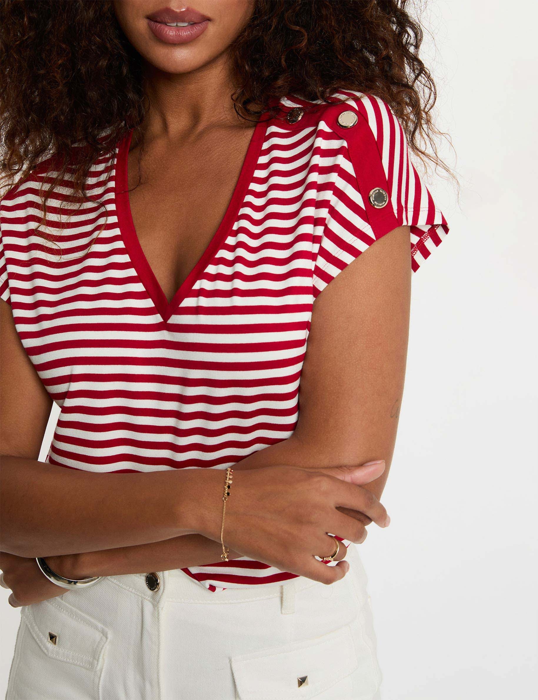 Camiseta de rayas con cuello v blanco mujer