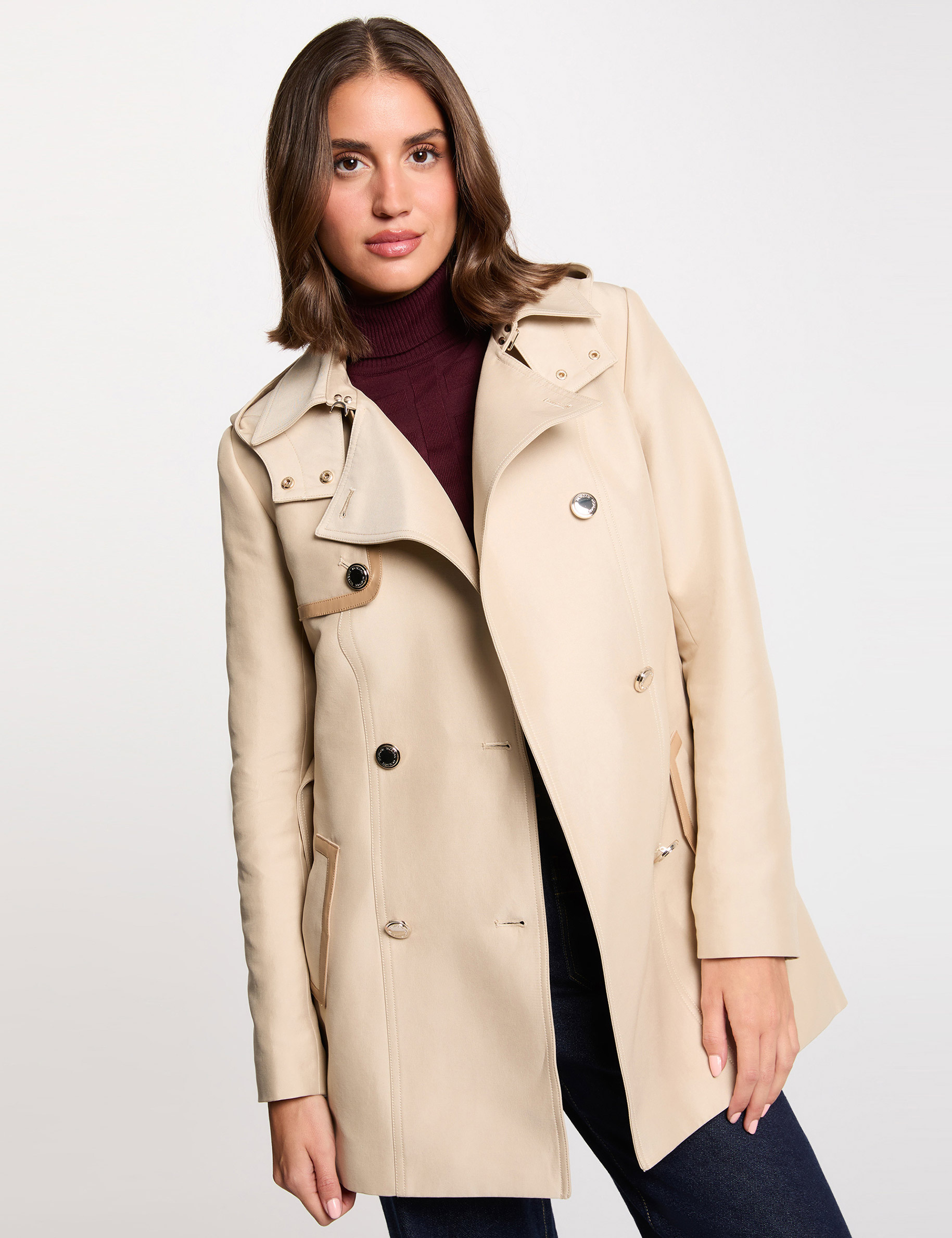 Trench medio con capucha beige mujer
