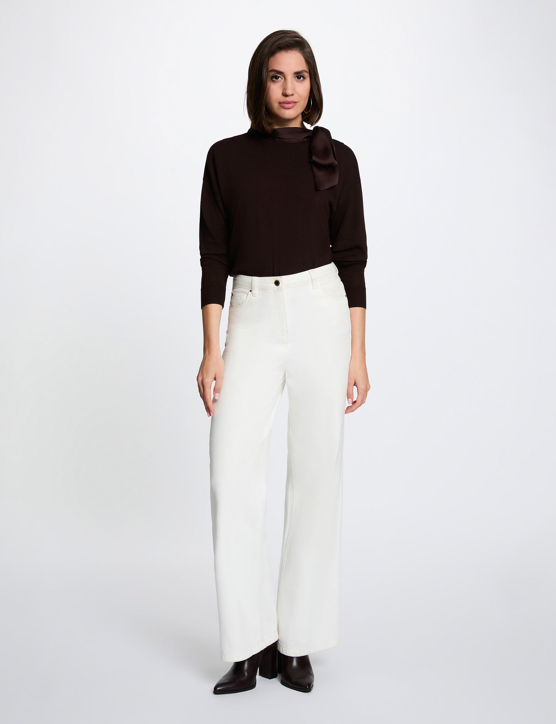 Jersey cuello redondo mangas largas marr&oacute;n oscuro mujer