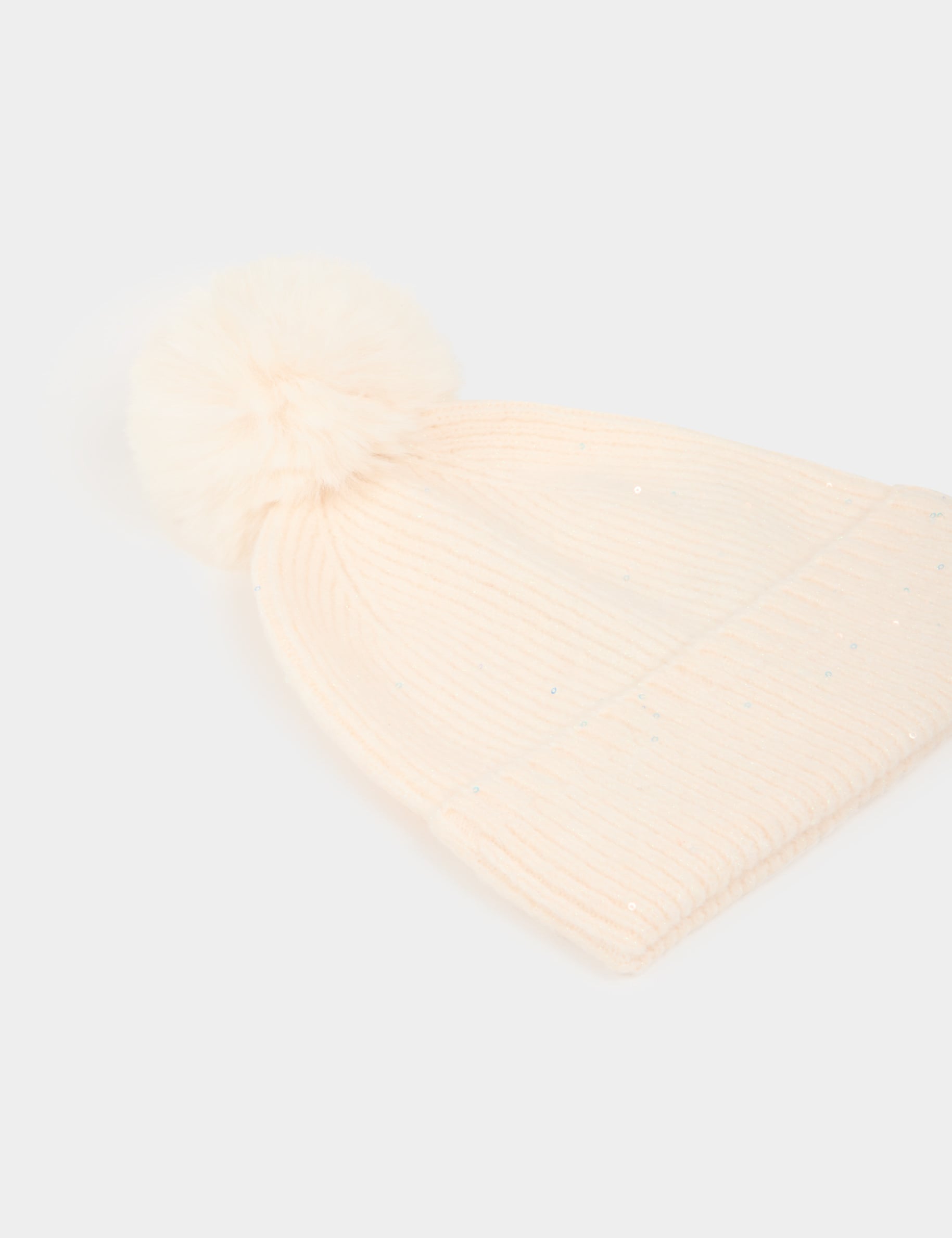 Gorro con hilos metalizados marfil mujer