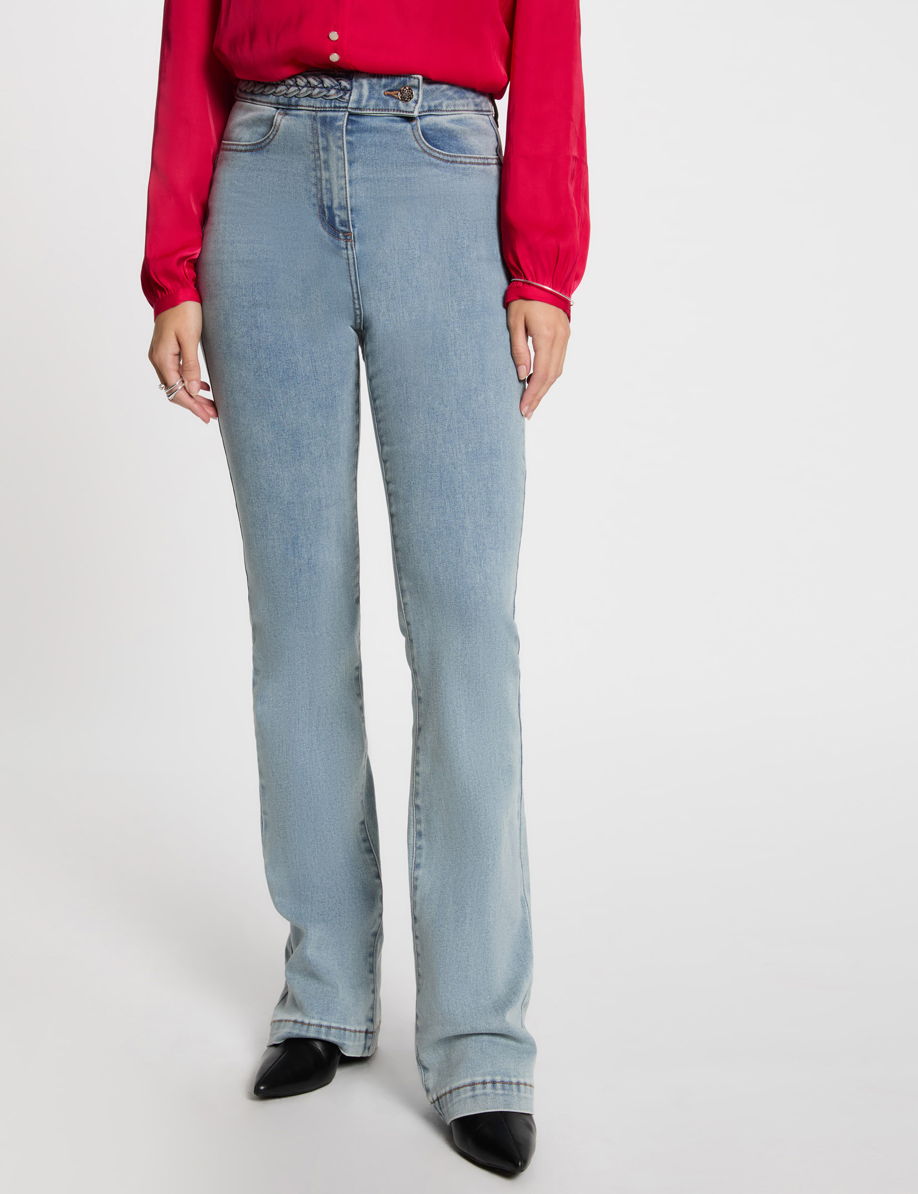 vaquero recto con detalles trenzados denim descolorido mujer Vaquero recto con detalles trenzados denim descolorido mujer