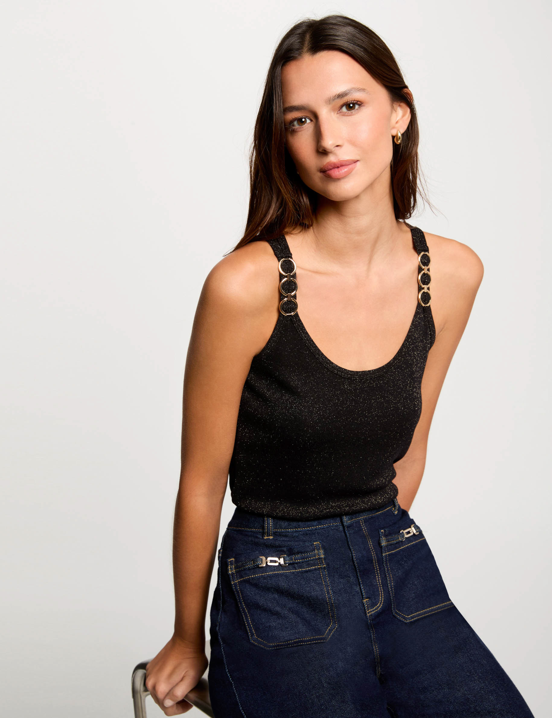 top con tirantes finos negro mujer Top con tirantes finos negro mujer