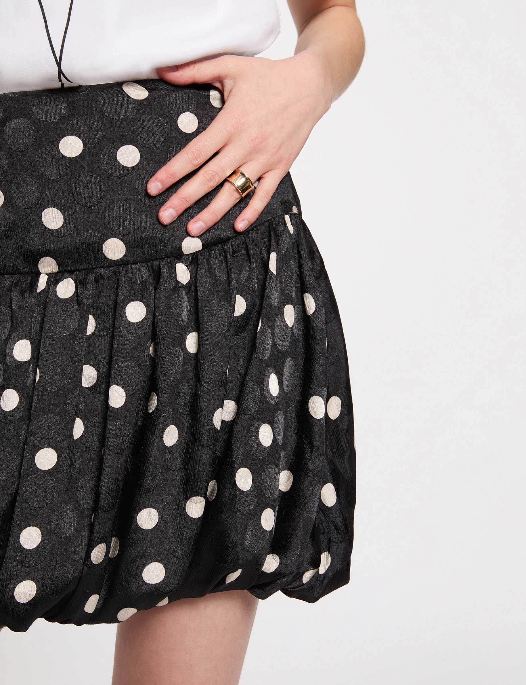 Falda globo estampada negro mujer