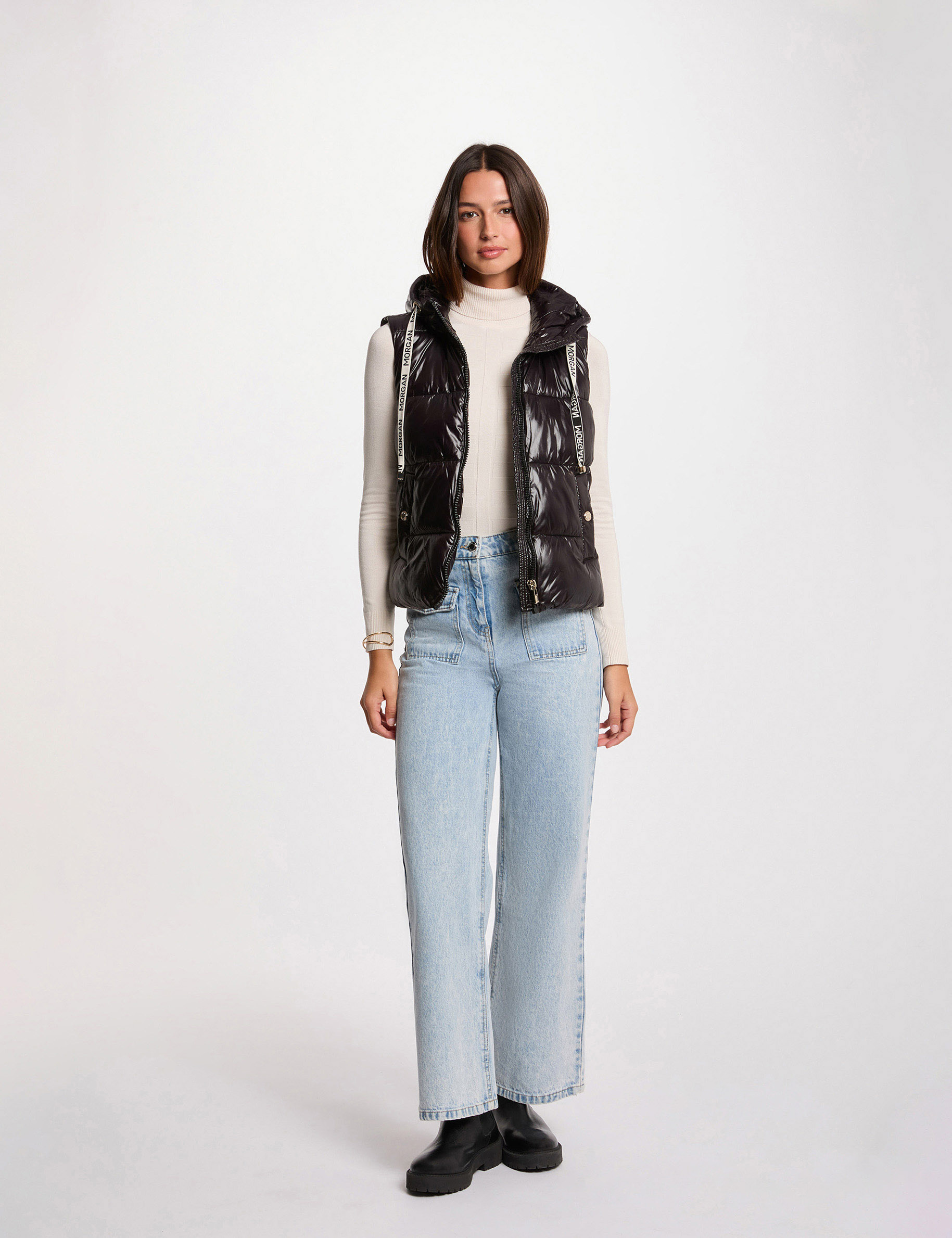 Chaqueta acolchada efecto vinilo negro mujer
