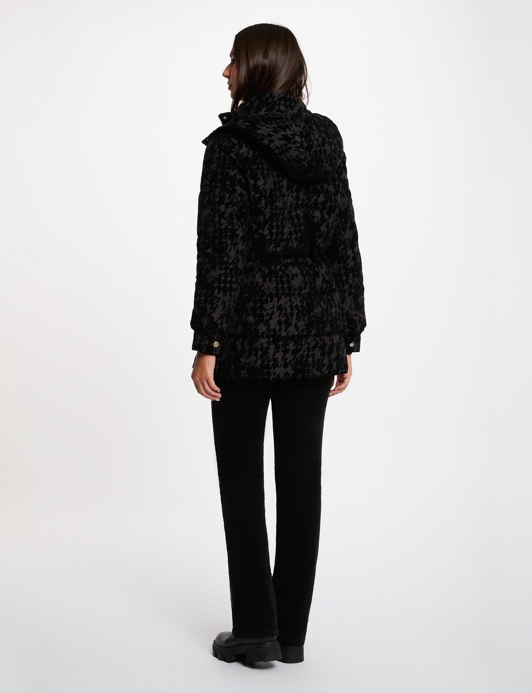 Chaqueta de terciopelo negro mujer