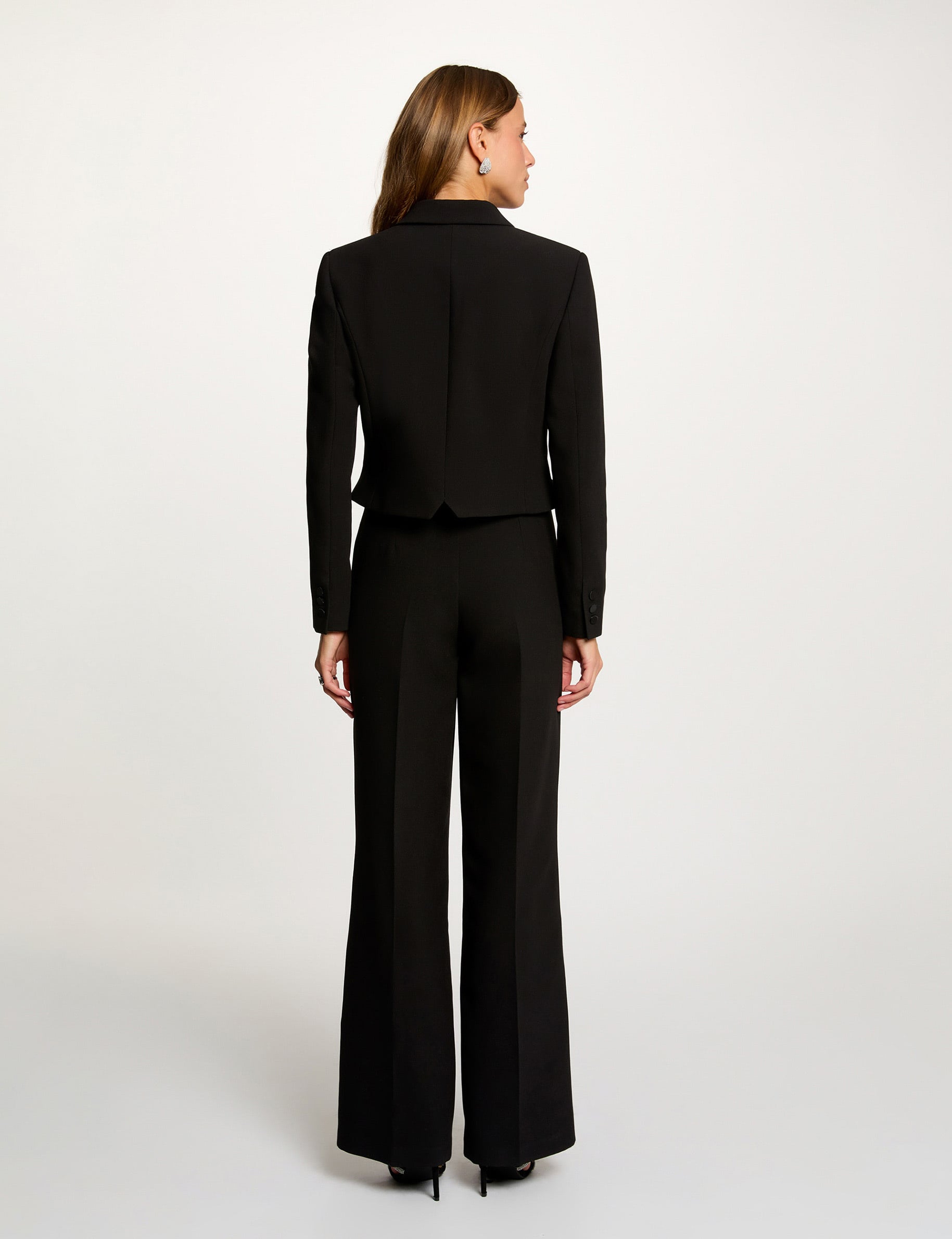 Pantal&oacute;n ancho de tiro alto negro mujer