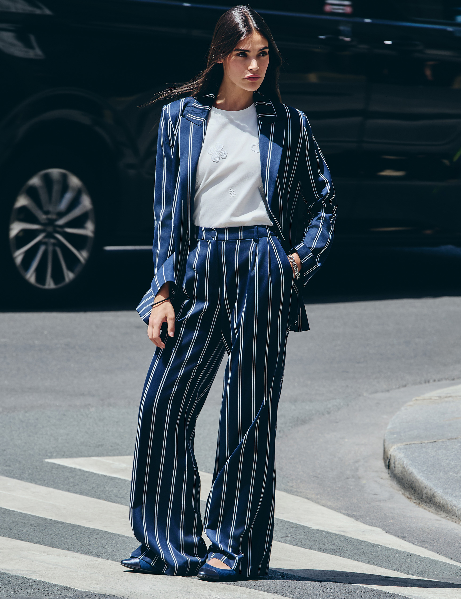 Pantal&oacute;n ancho de tiro alto azul marino mujer