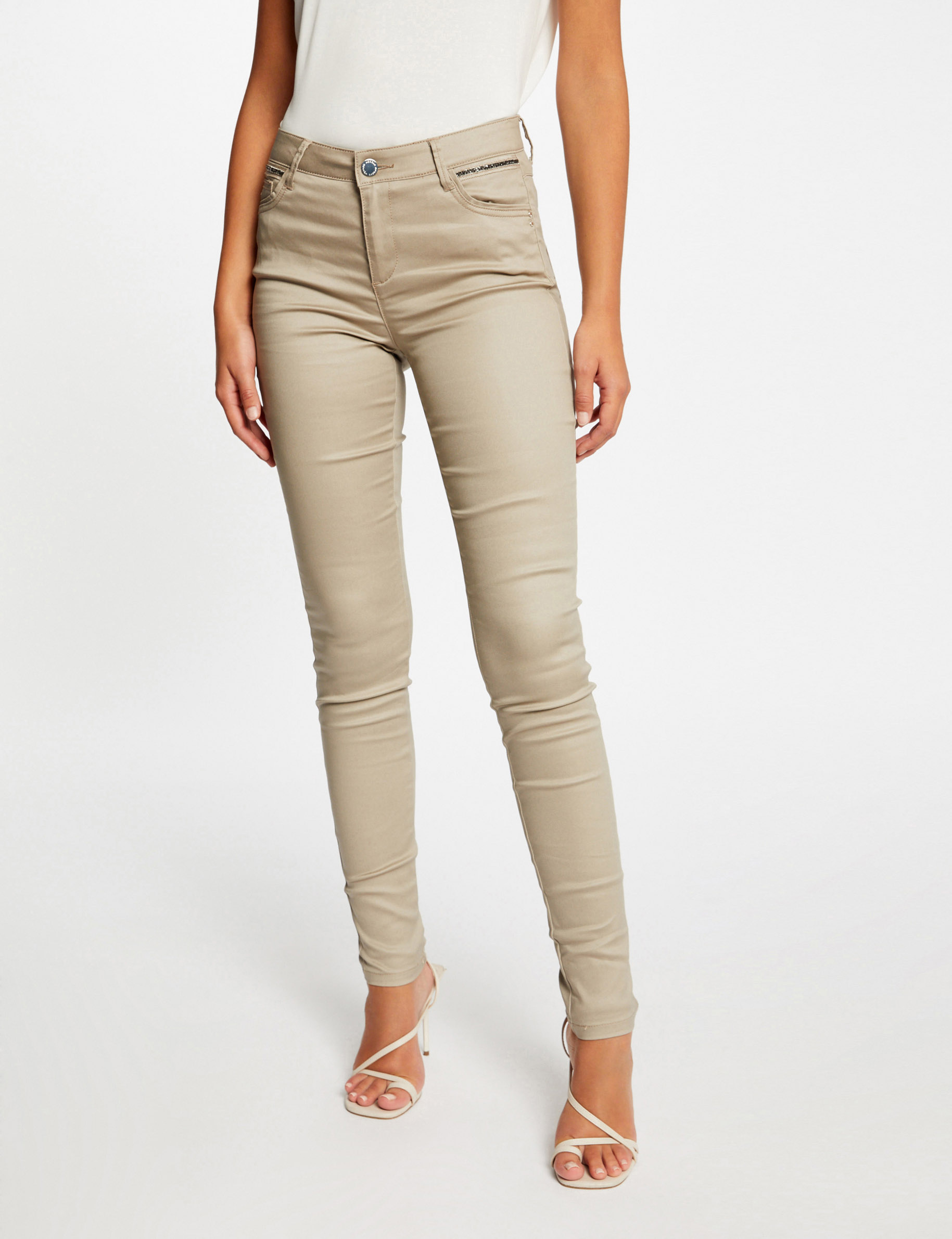 pantalon skinny efecto mojado beis claro mujer Pantalón skinny efecto mojado beis claro mujer