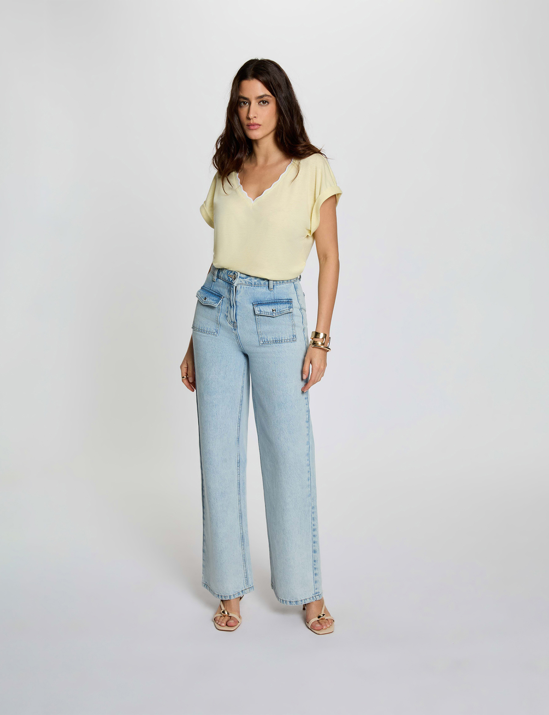 Camiseta cuello v manga corta amarillo pastel mujer