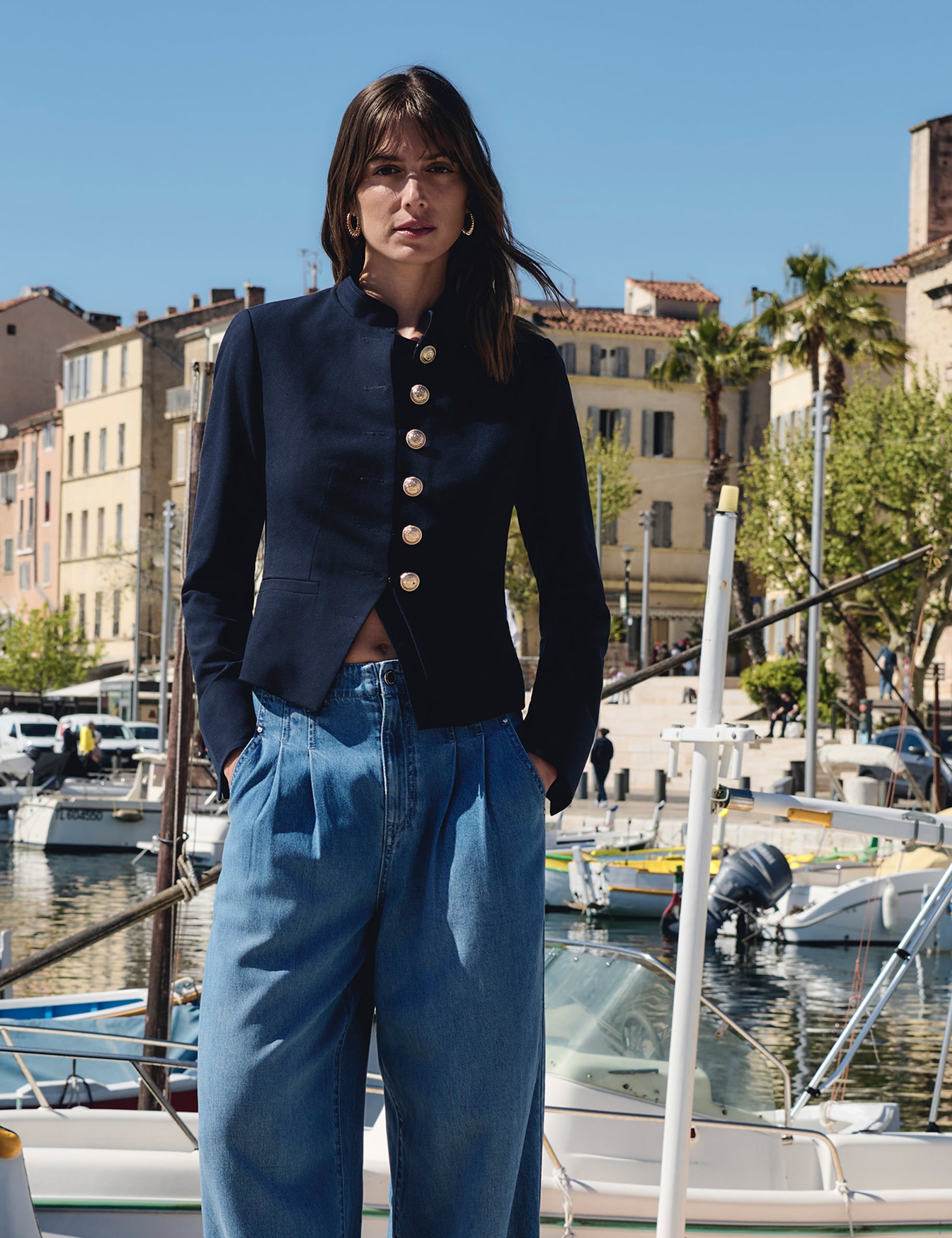 Chaqueta corta con cuello mao azul marino mujer