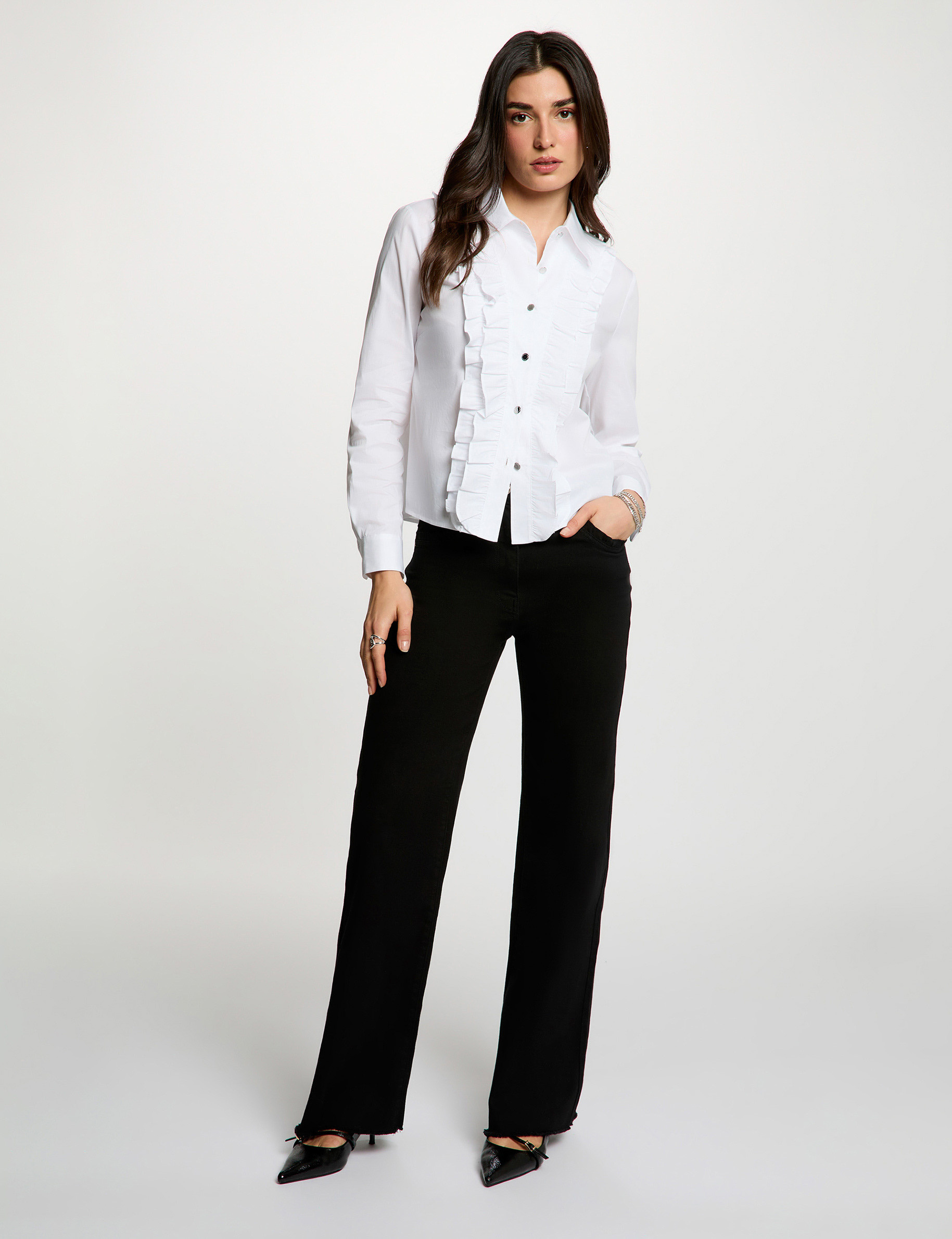 Camisa recta con cuello vuelto blanco mujer