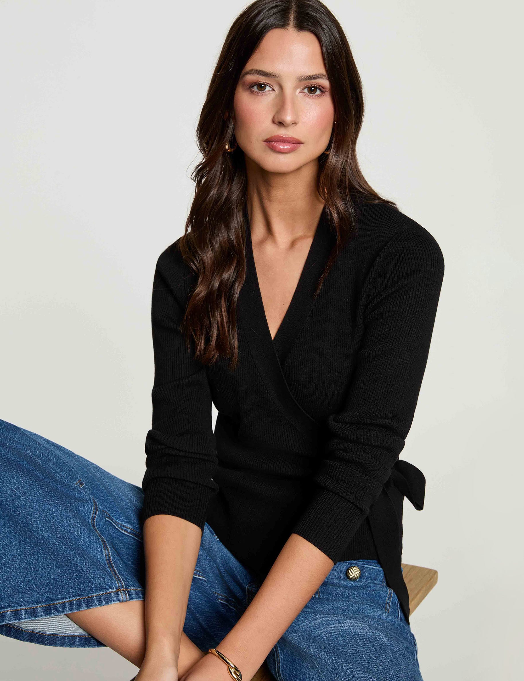 Jersey cruzado cuello en V negro mujer