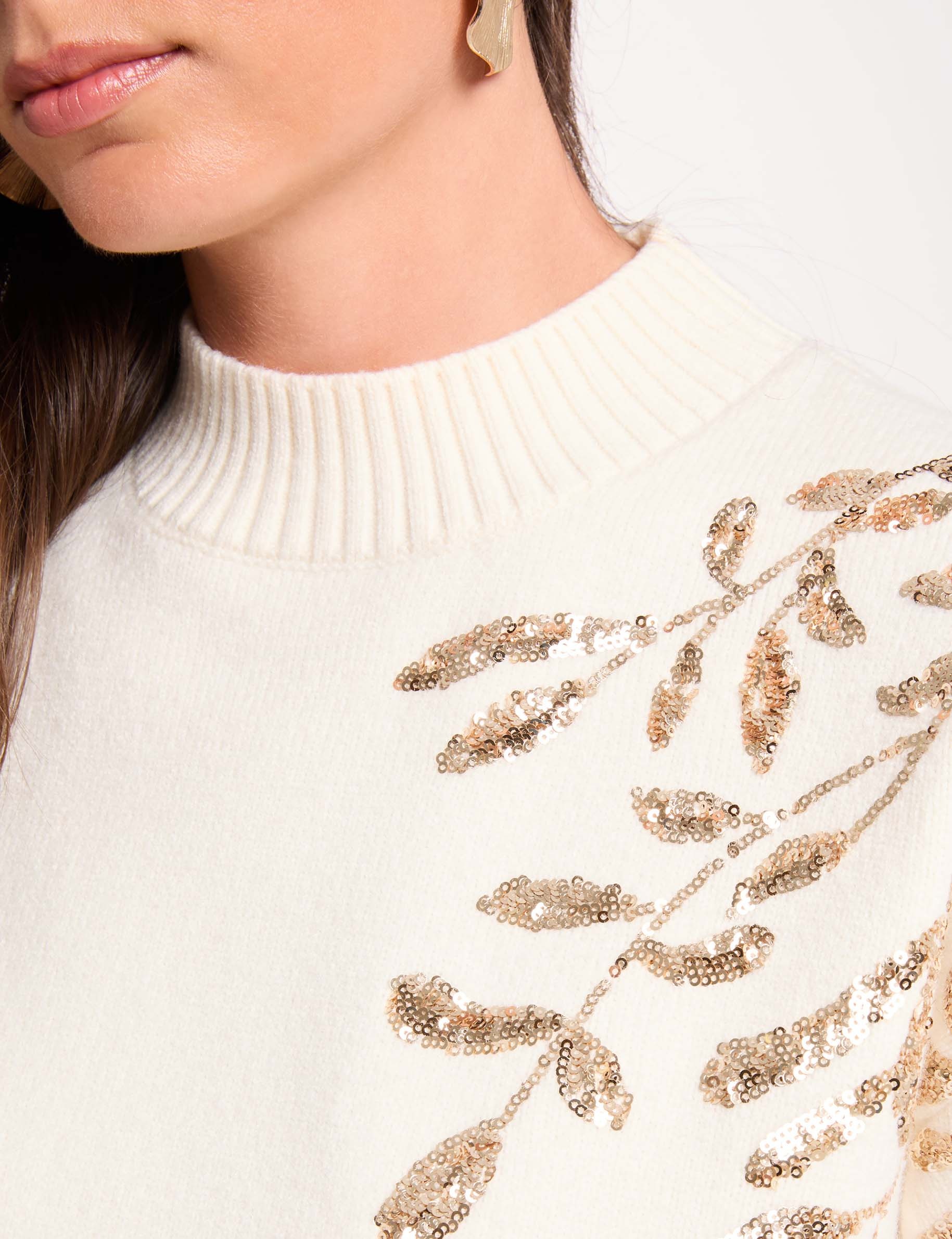 Jersey de cuello alto marfil mujer