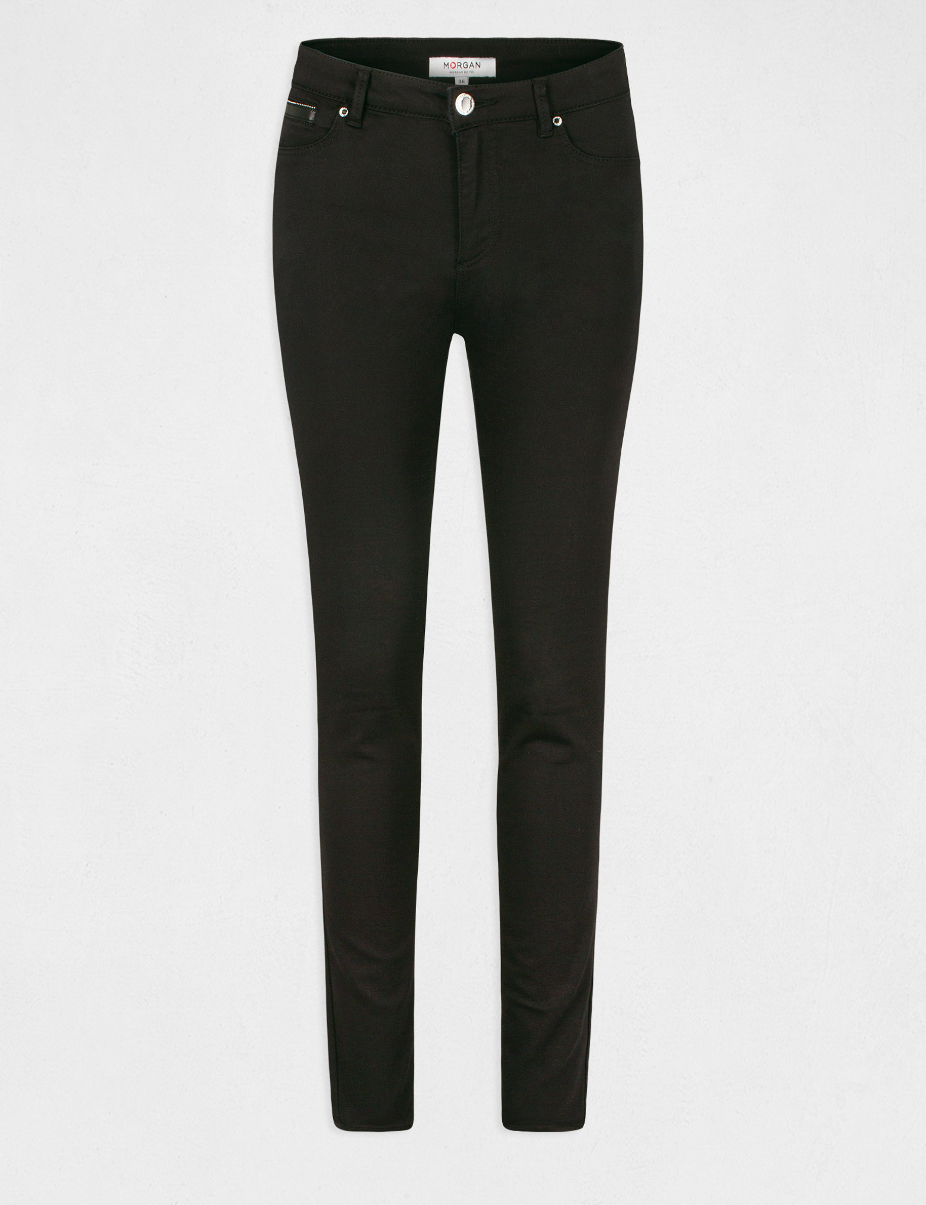 Pantal&oacute;n slim satinado negro mujer
