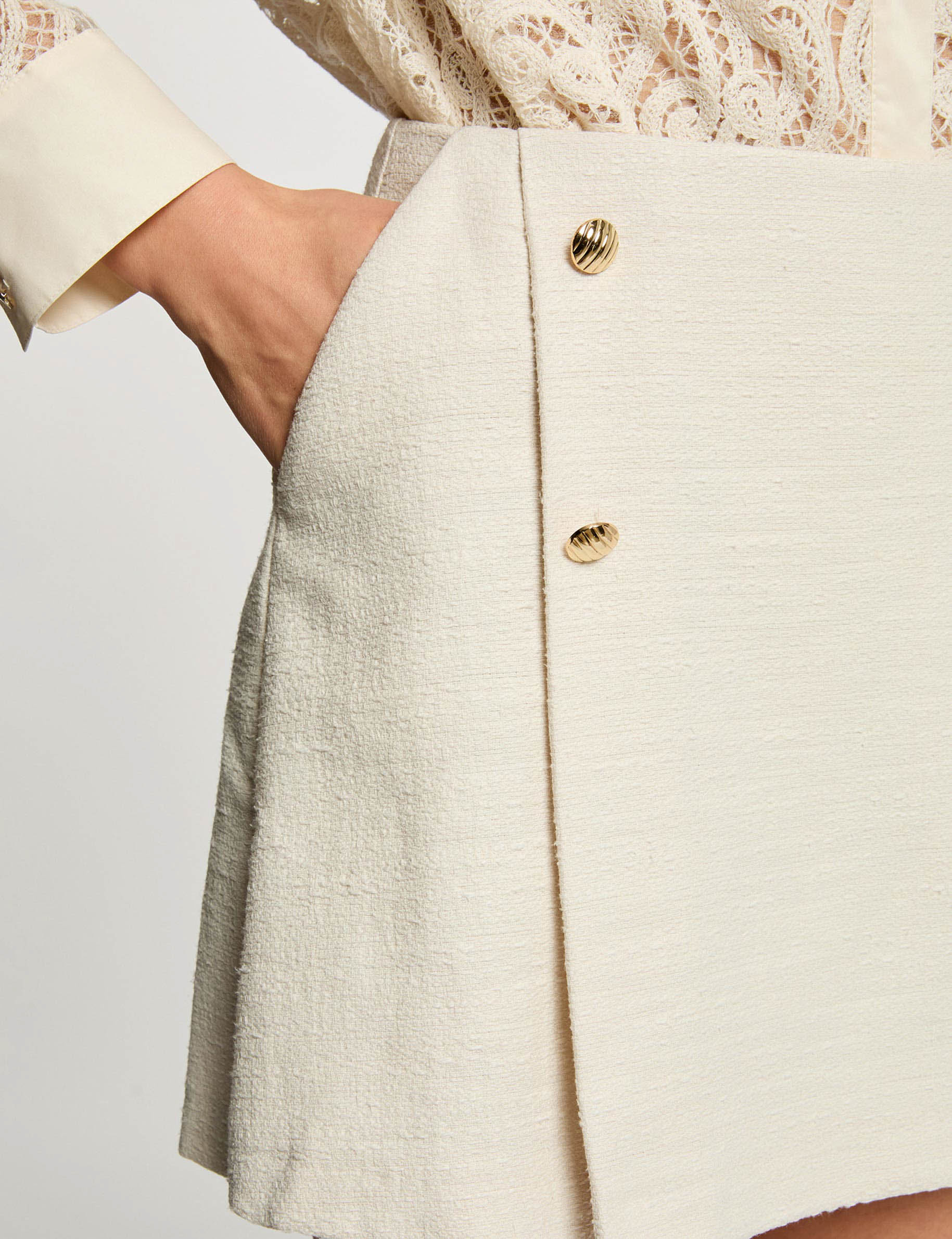 Falda-pantal&oacute;n de tweed ajustada arena mujer