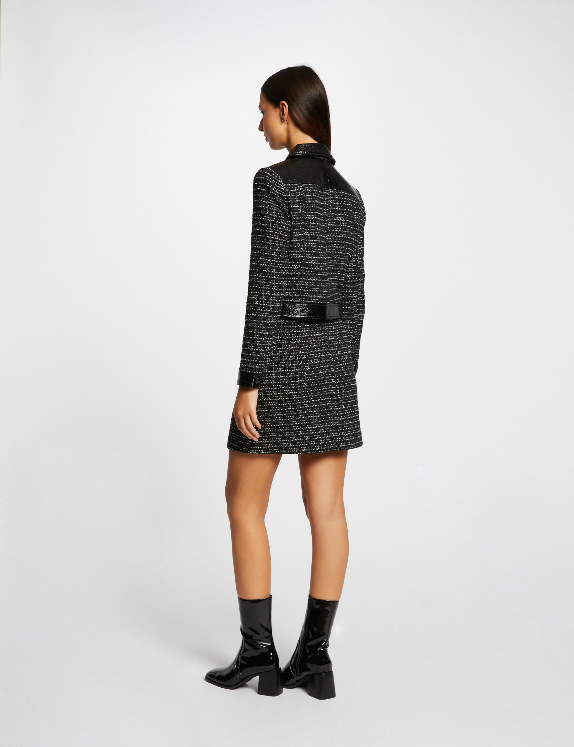 chaqueta recta con detalles de vinilo negro mujer Chaqueta recta con detalles de vinilo negro mujer