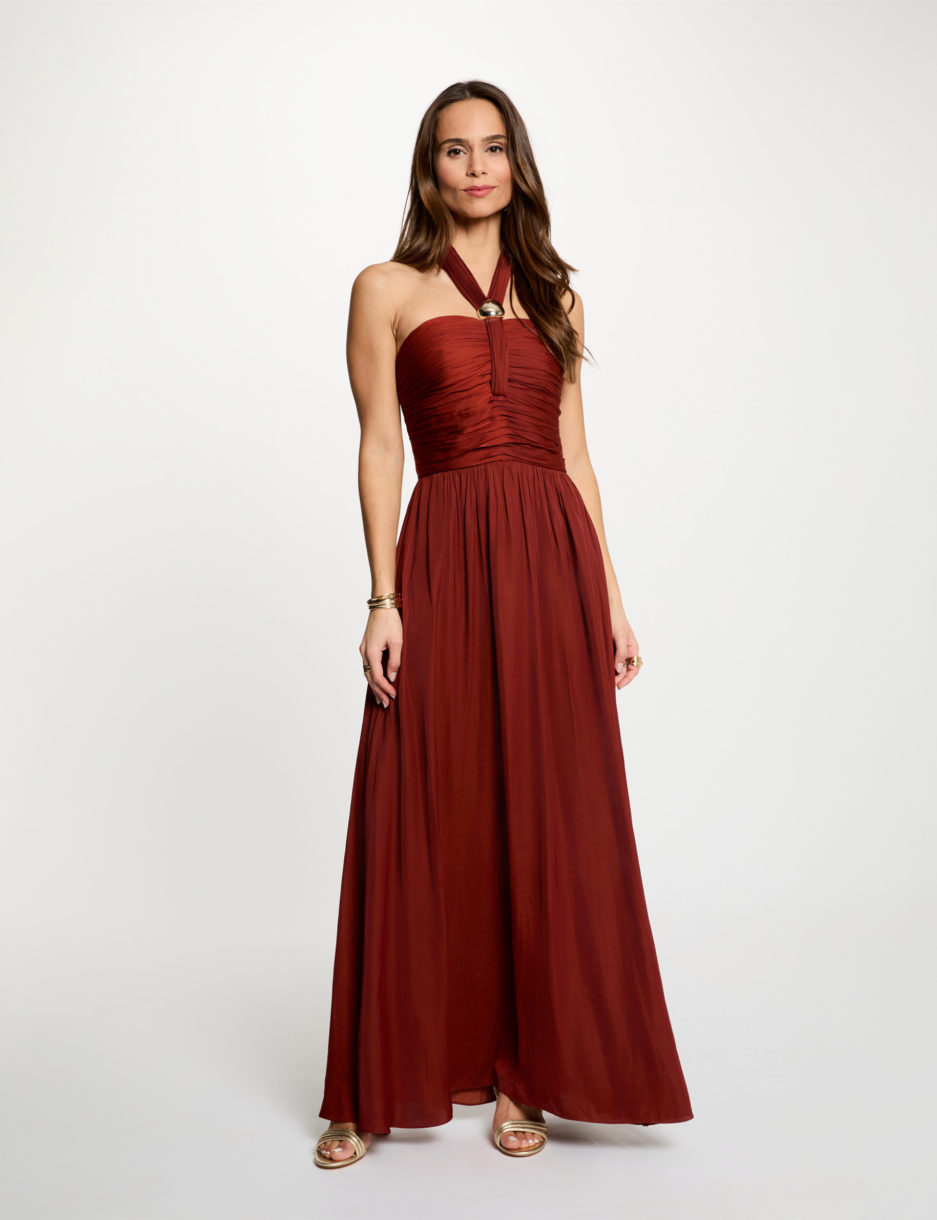 Vestido largo con cuello anudado marr&oacute;n co&ntilde;ac mujer