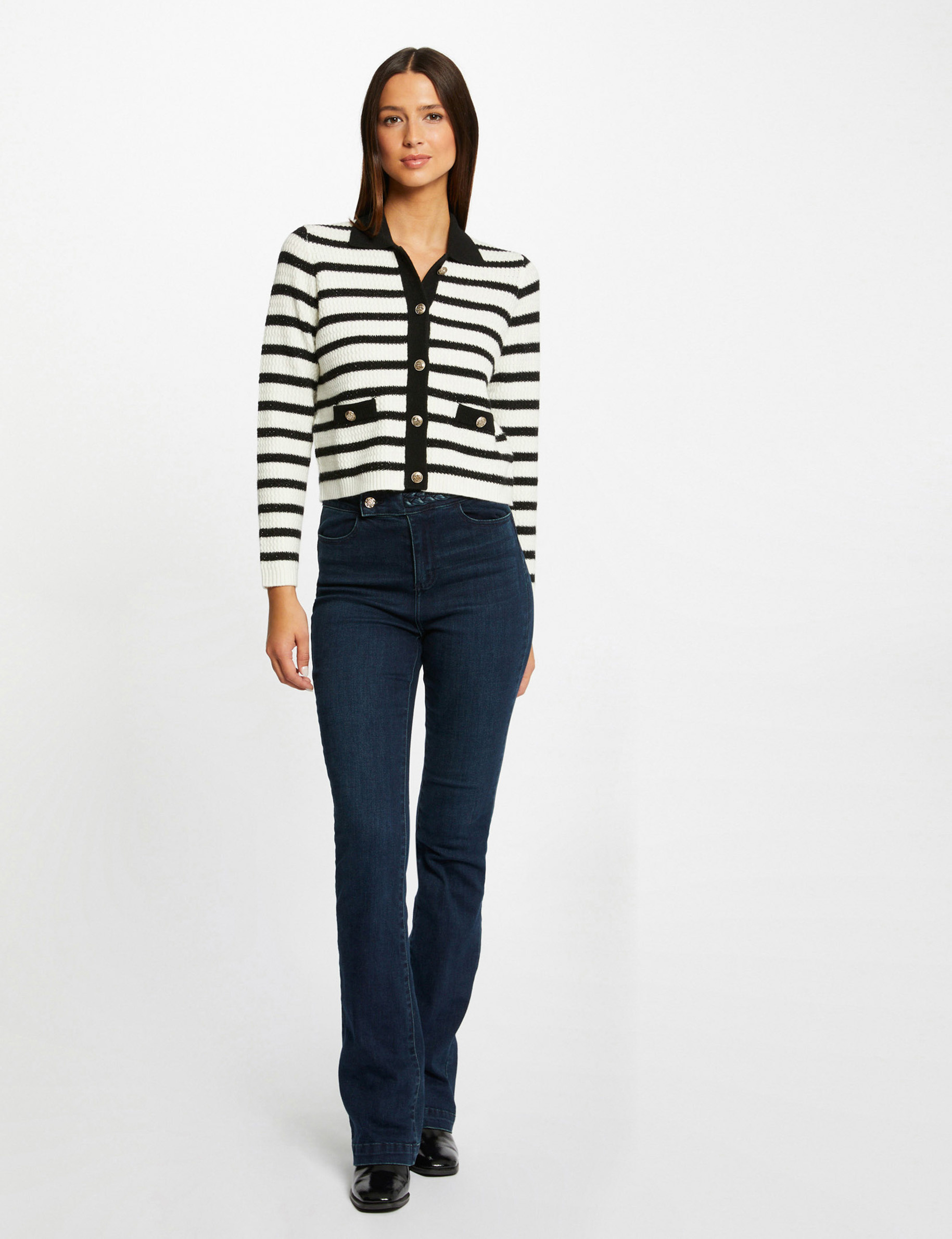 cardigan recto abotonado con rayas crudo mujer Cárdigan recto abotonado con rayas crudo mujer
