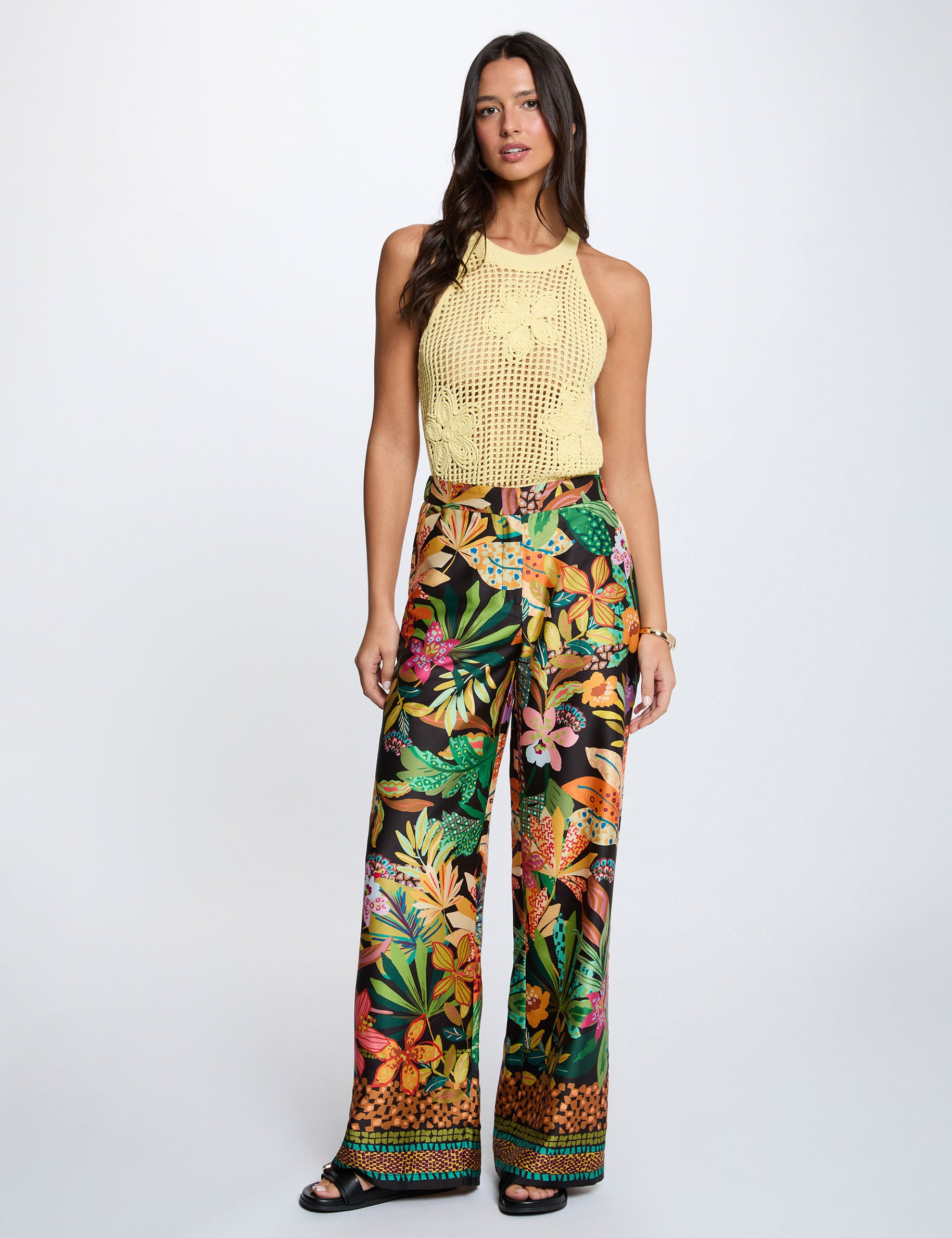 Pantal&oacute;n ancho satinado negro mujer