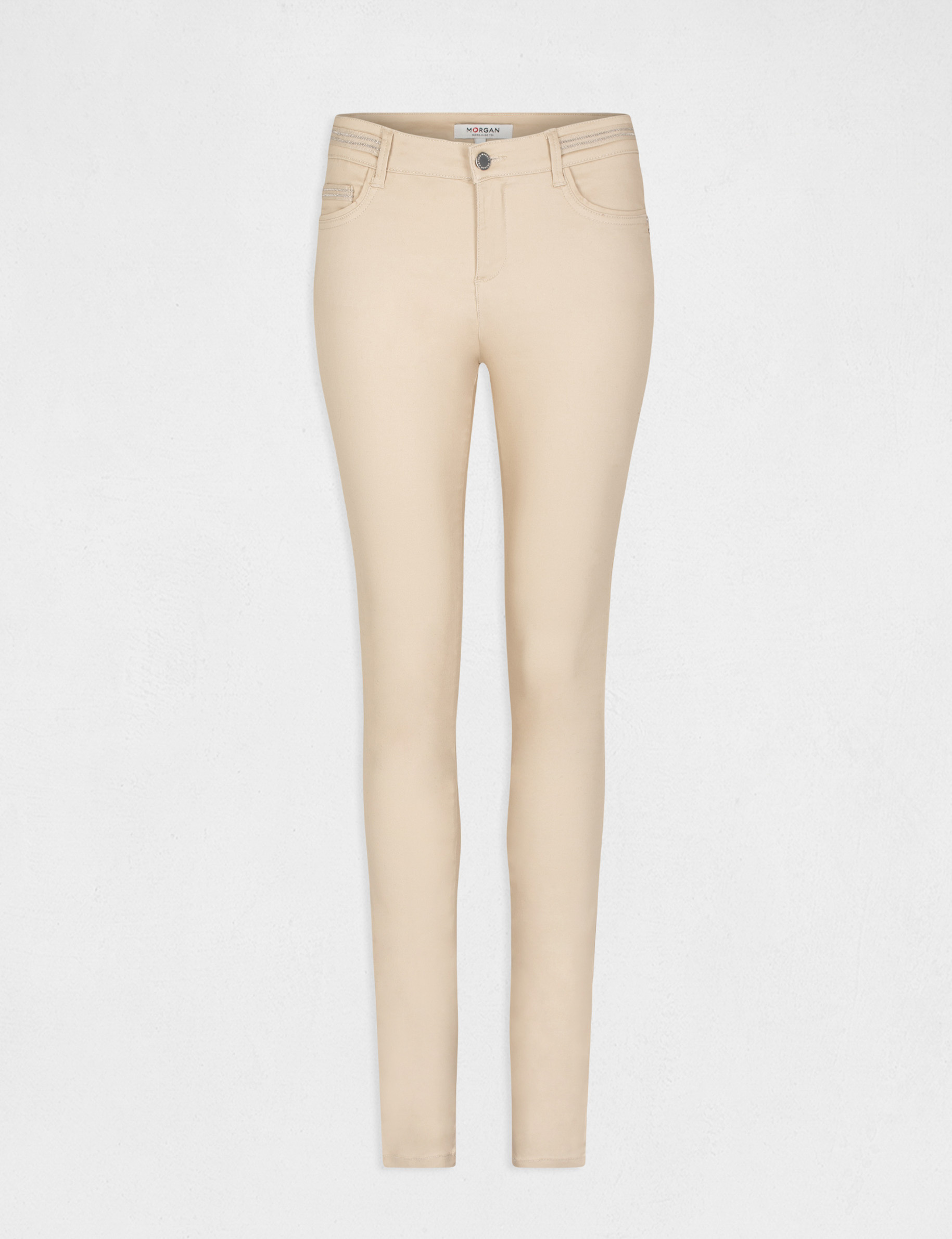 Pantal&oacute;n slim efecto mojado arena mujer