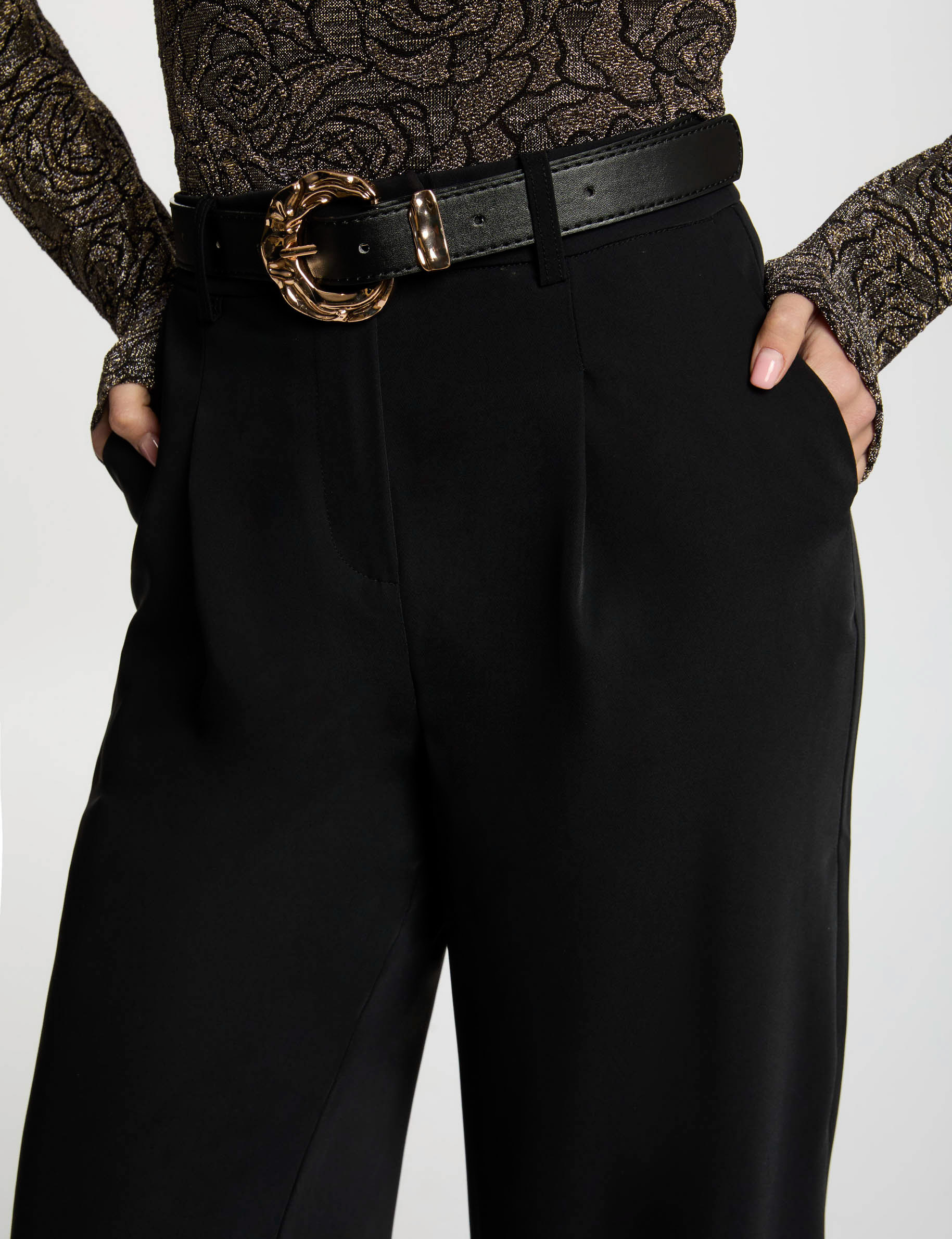 pantalon flare holgado negro mujer Pantalón flare holgado negro mujer