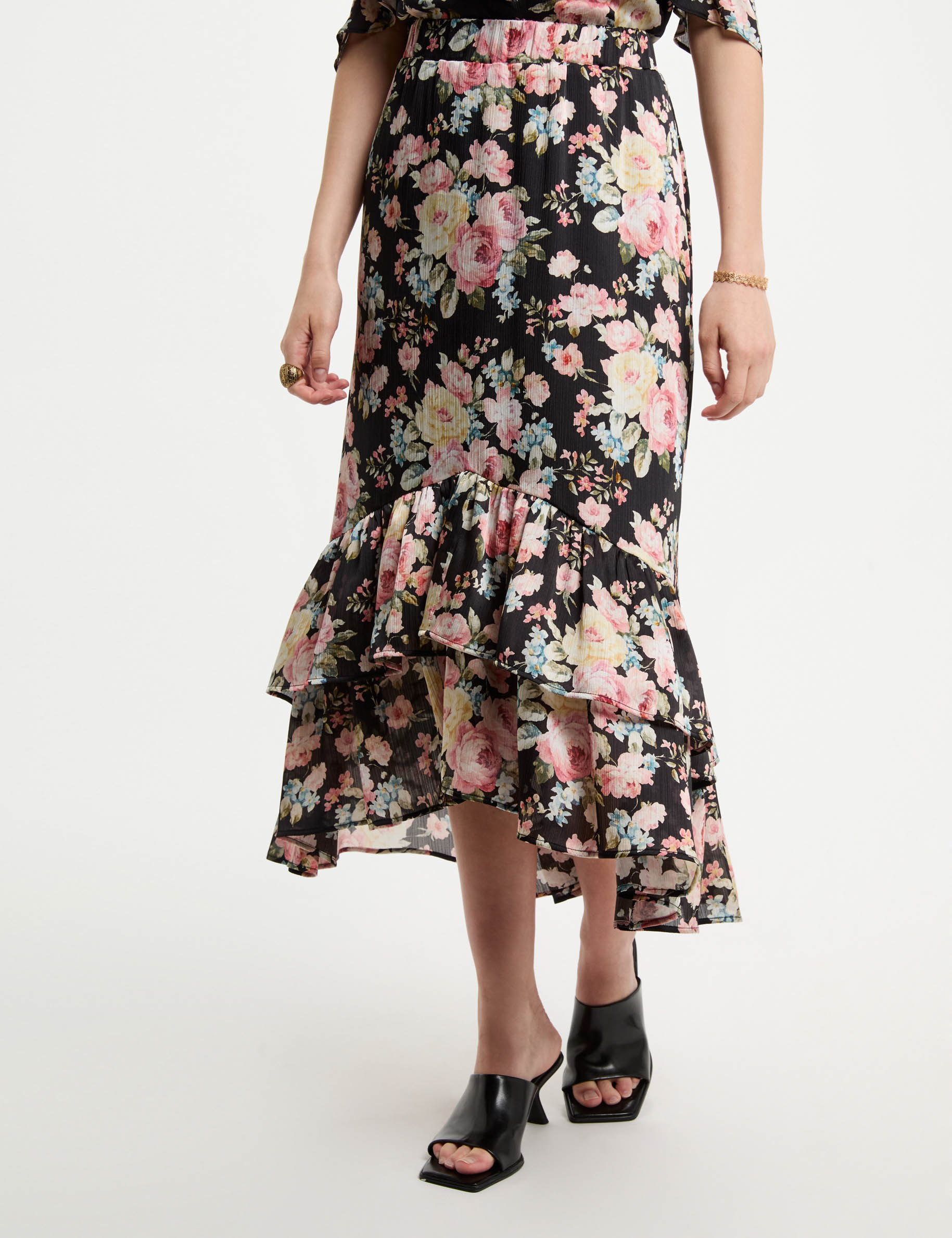falda midi estampada volantes multicolor mujer Falda midi estampada volantes multicolor mujer