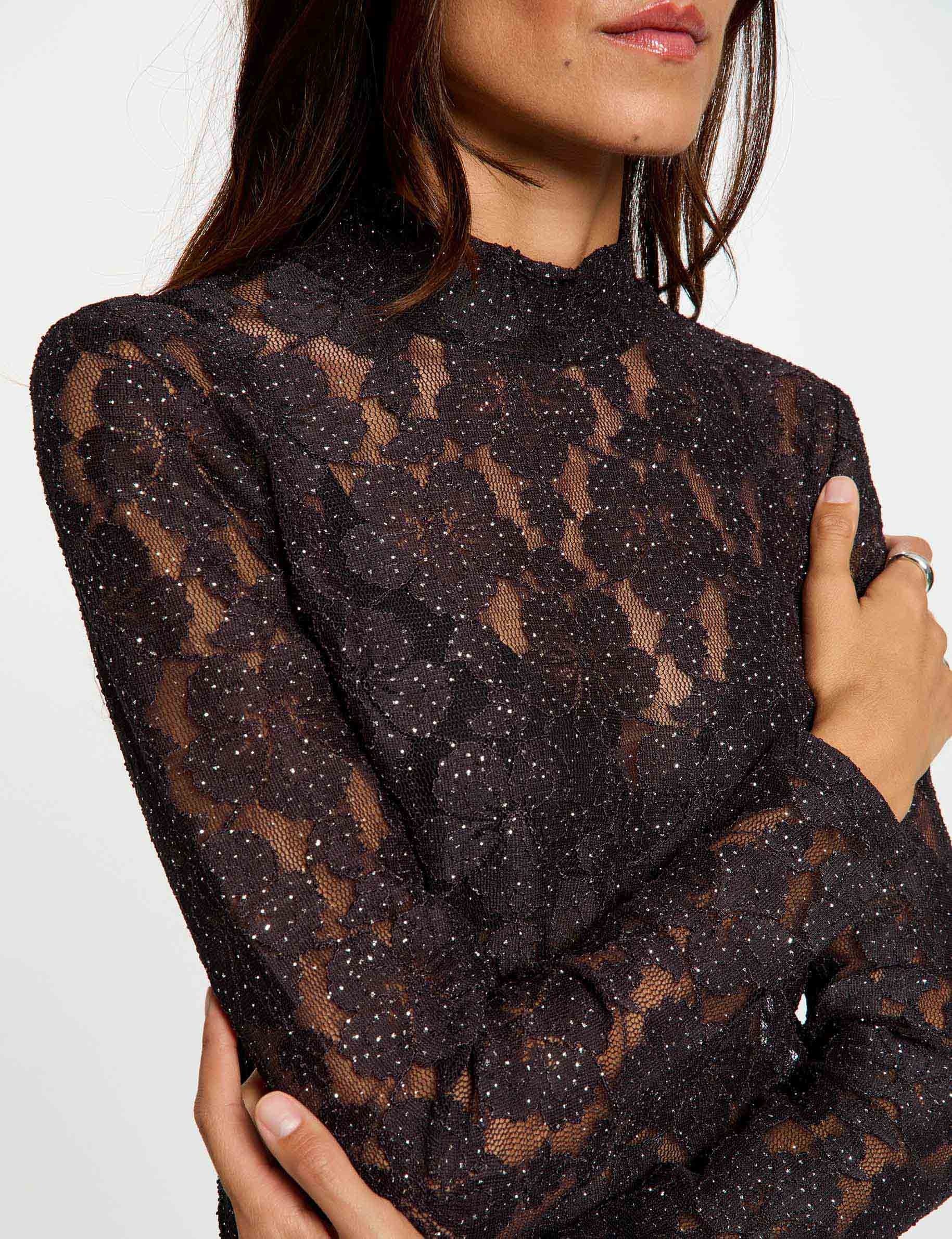 Camiseta de encaje perforado marr&oacute;n oscuro mujer