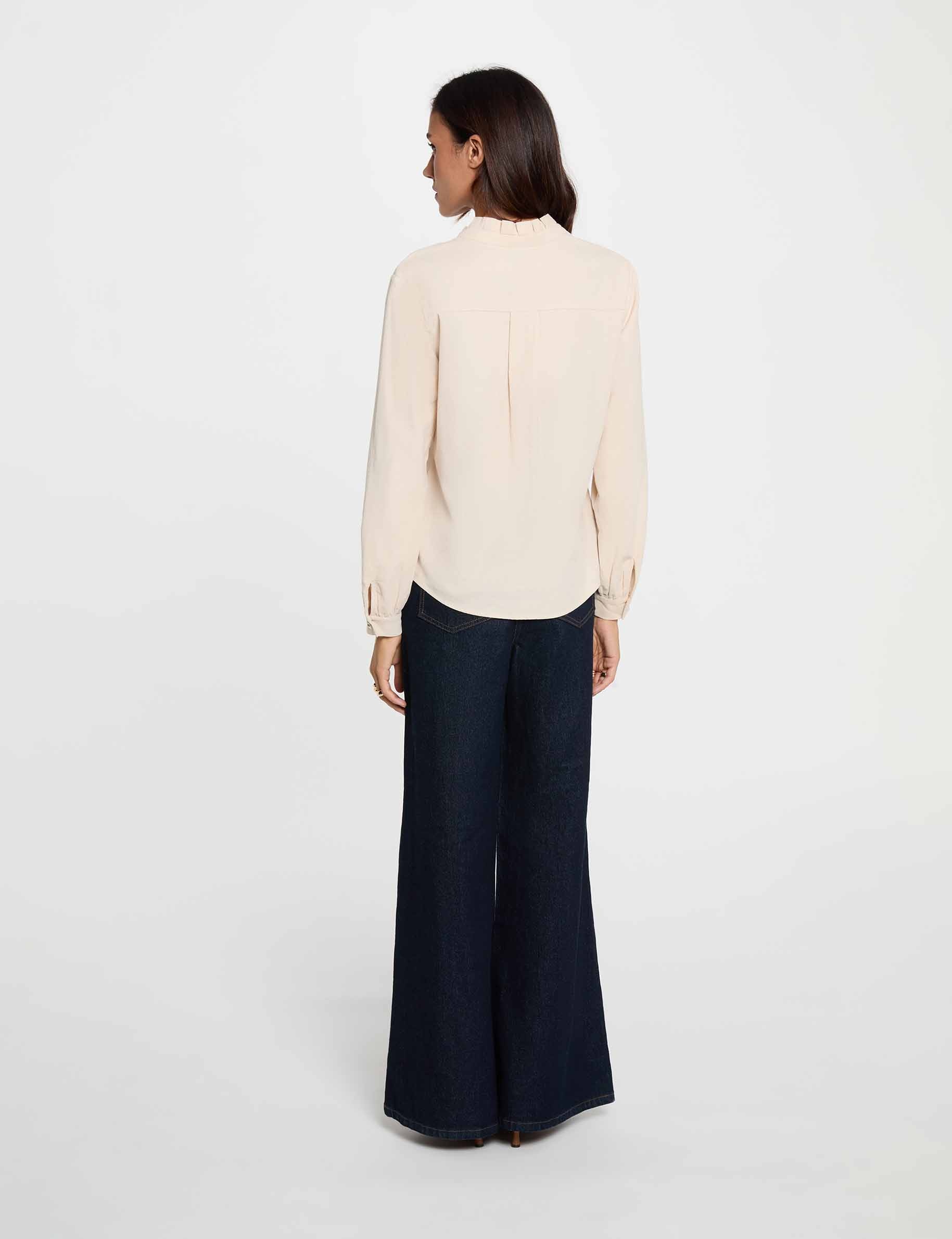 Camisa de pana marfil mujer